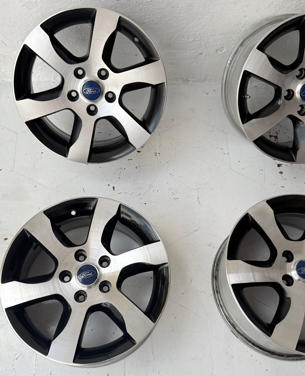 4 Rines 16” Ford Mustang, Ranger y Explorer – 5×114