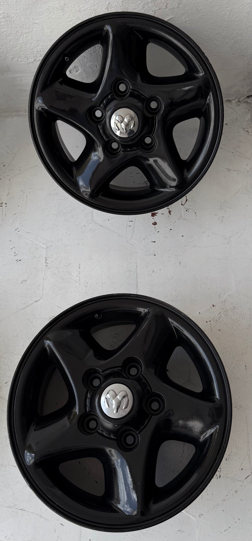 4 Rines 16” Dodge Ram – 5×139