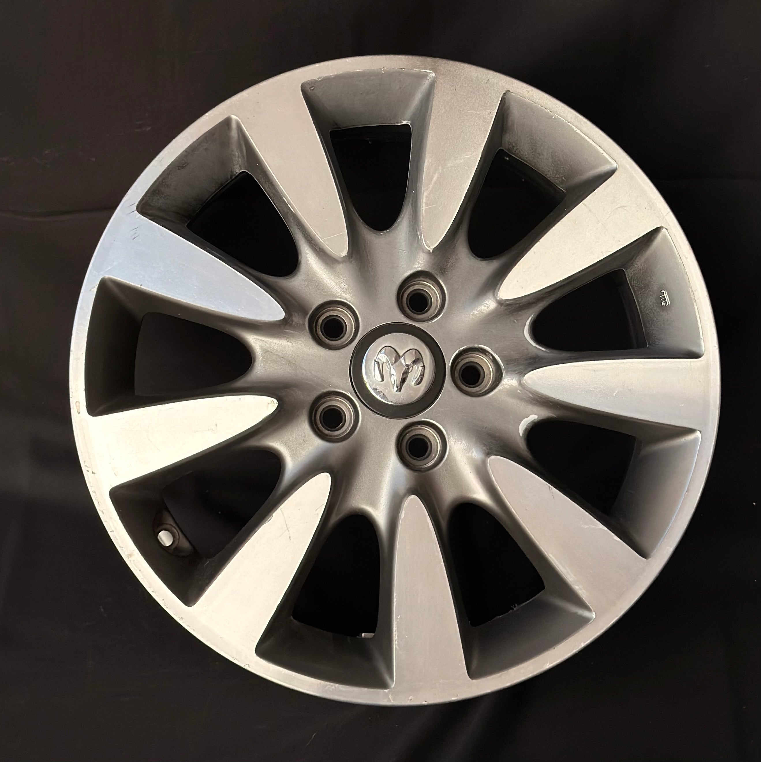 4 Rines 17” Jeep Liberty, Compass, Patriot, Nitro y Avenger – 5×114