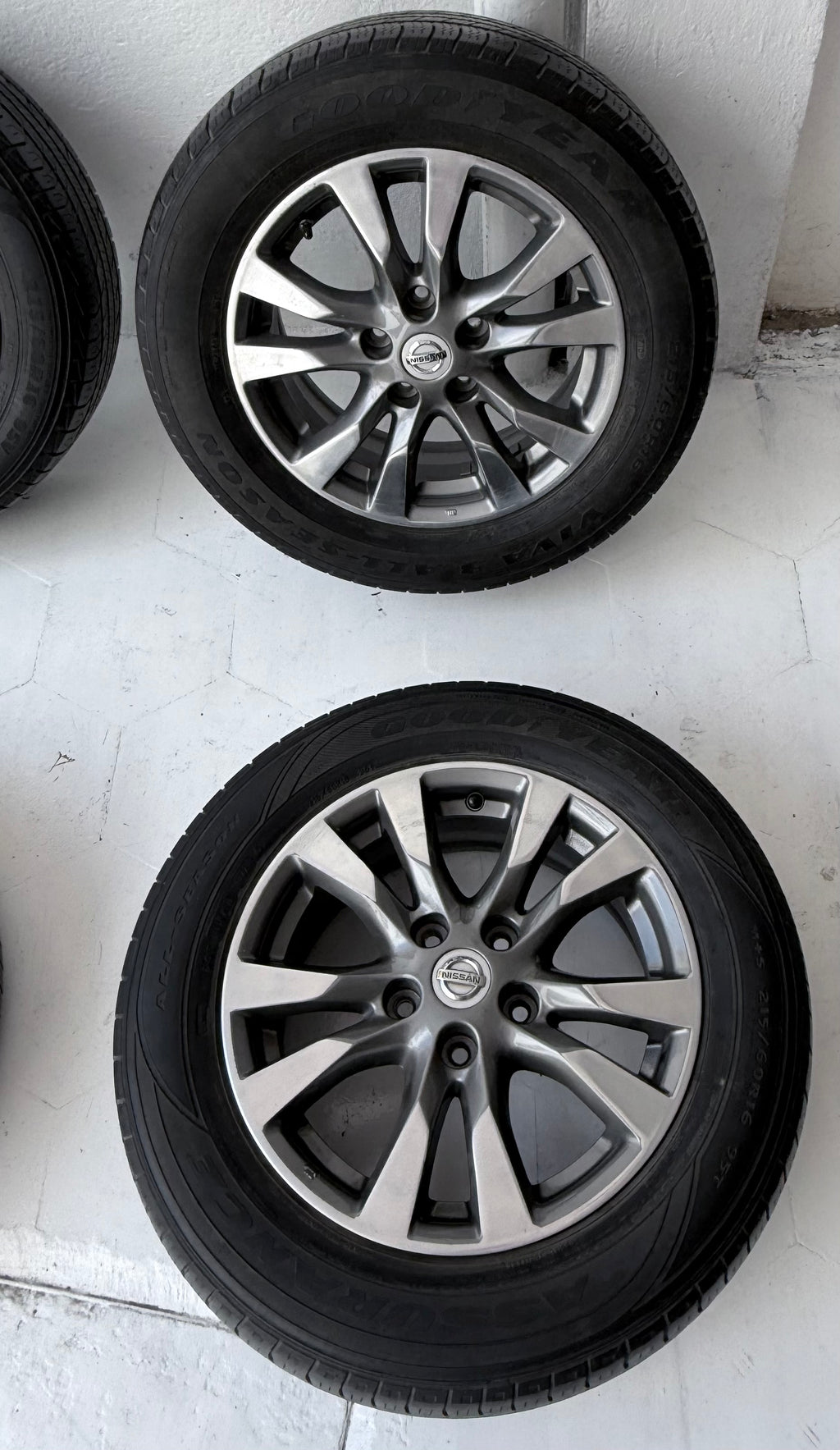 4 Rines con llantas 16” Nissan Sentra, X-Trail y Altima – 5×114