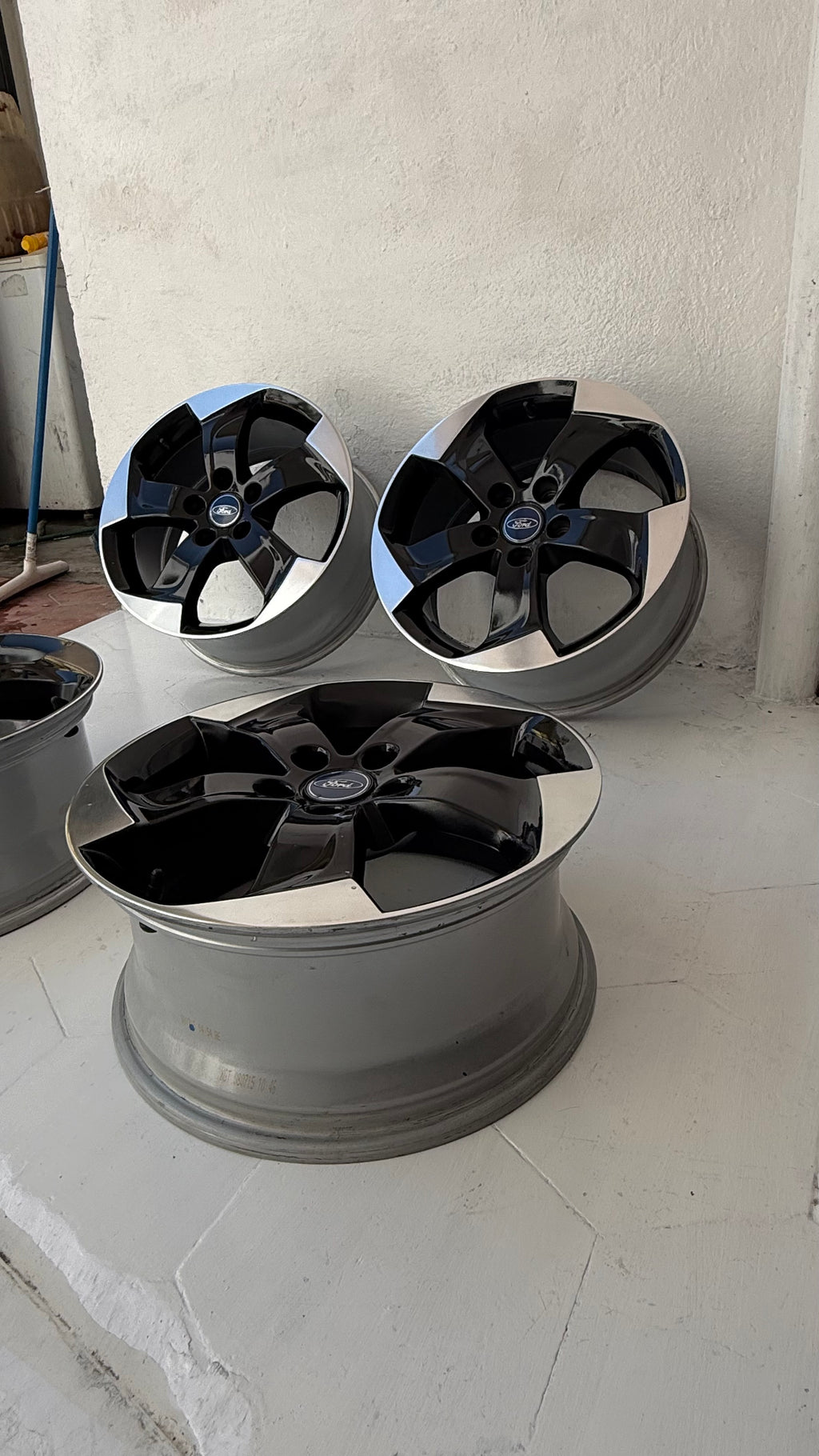 4 Rines 17” Ford Mustang, Ranger y Explorer Originales Seminuevos 5x114