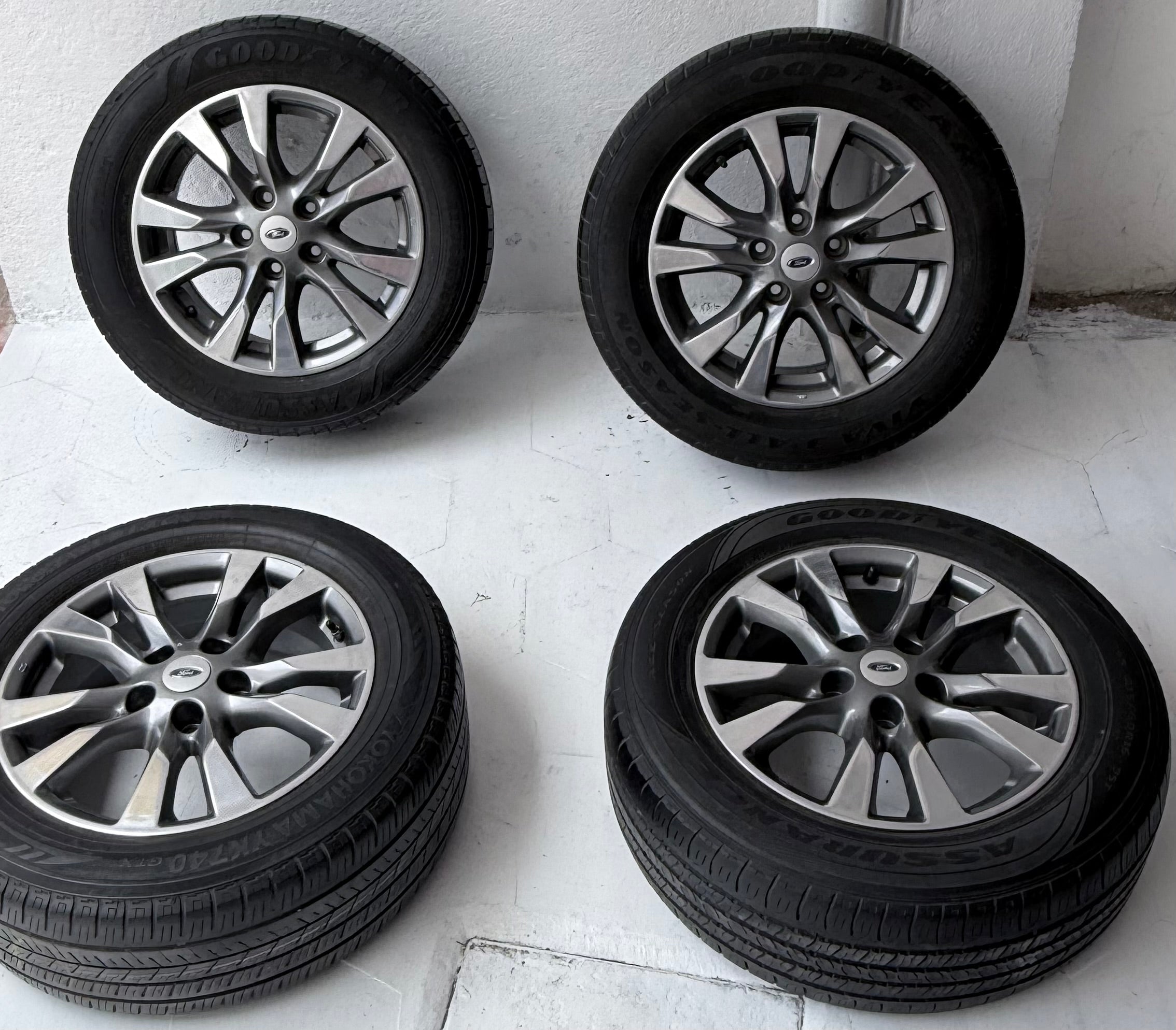 4 Rines con llantas 16” Ford Mustang, Ranger y Explorer – 5×114