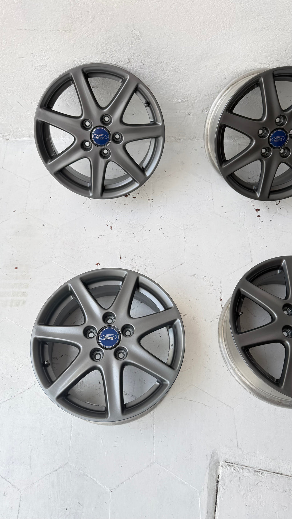 4 Rines 16” Ford Mustang, Ranger, Explorer y Edge – 5×114
