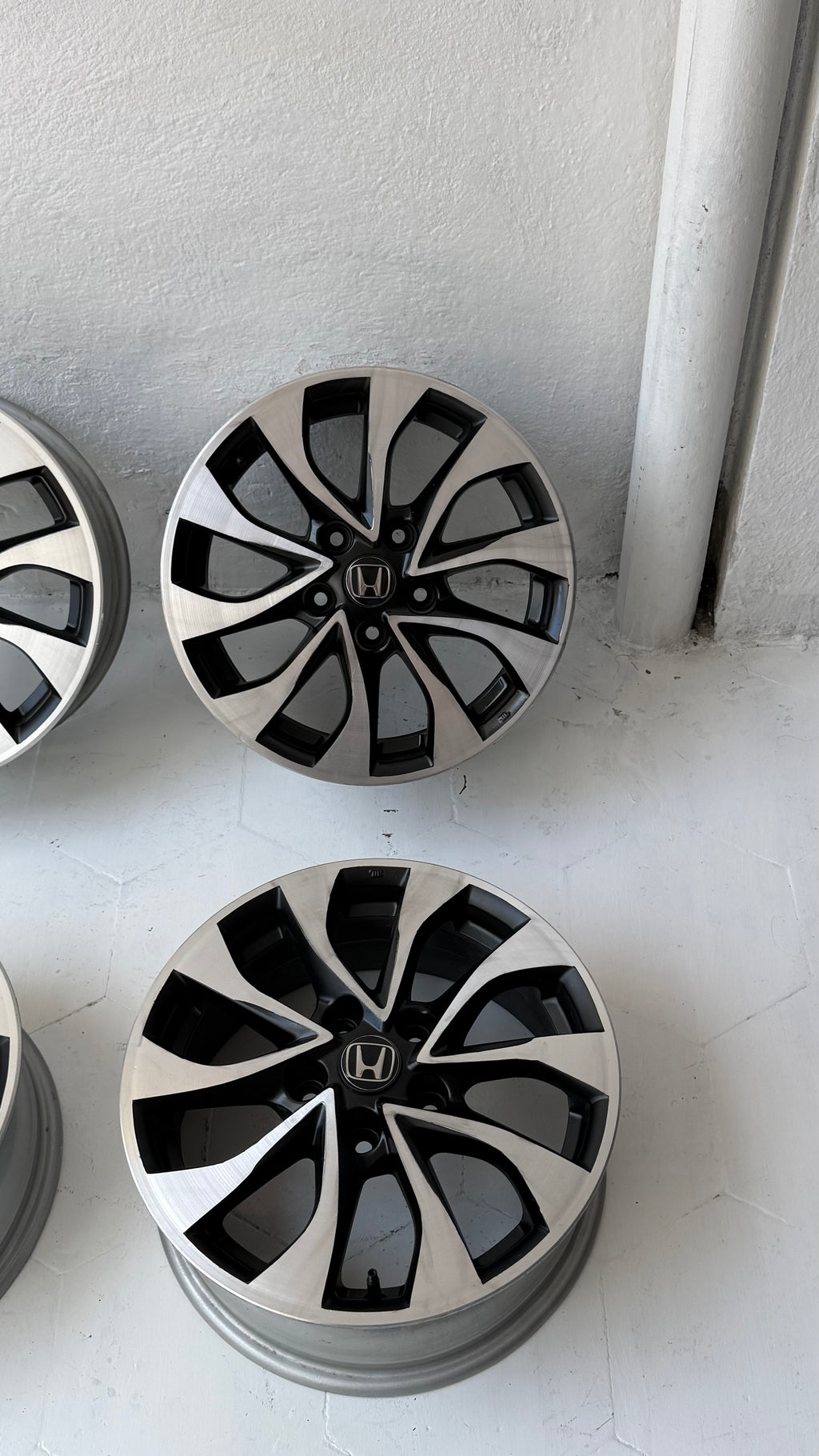 4 Rines 16” Honda CR-V, HR-V, Accord, Civic y Element Originales Seminuevos 5x114