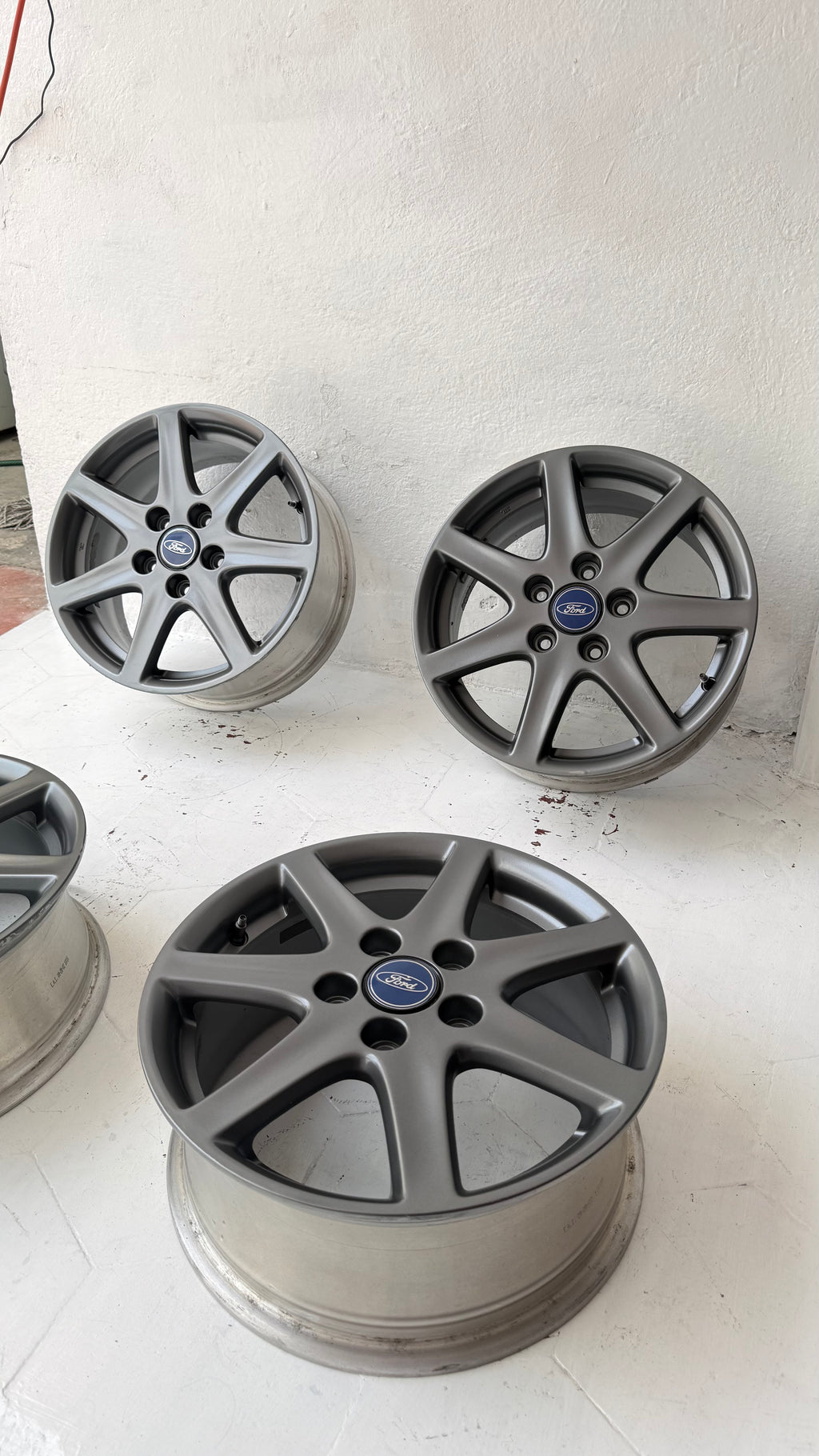 4 Rines 16” Ford Mustang, Ranger, Explorer y Edge – 5×114