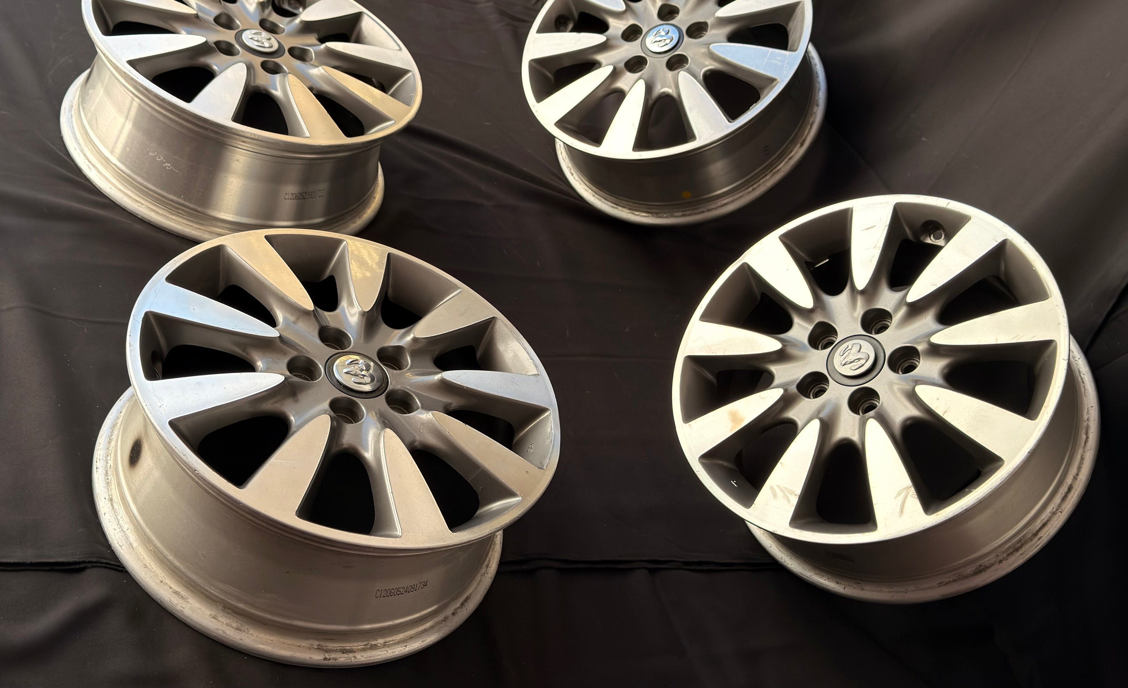 4 Rines 17” Jeep Liberty, Compass, Patriot, Nitro y Avenger – 5×114