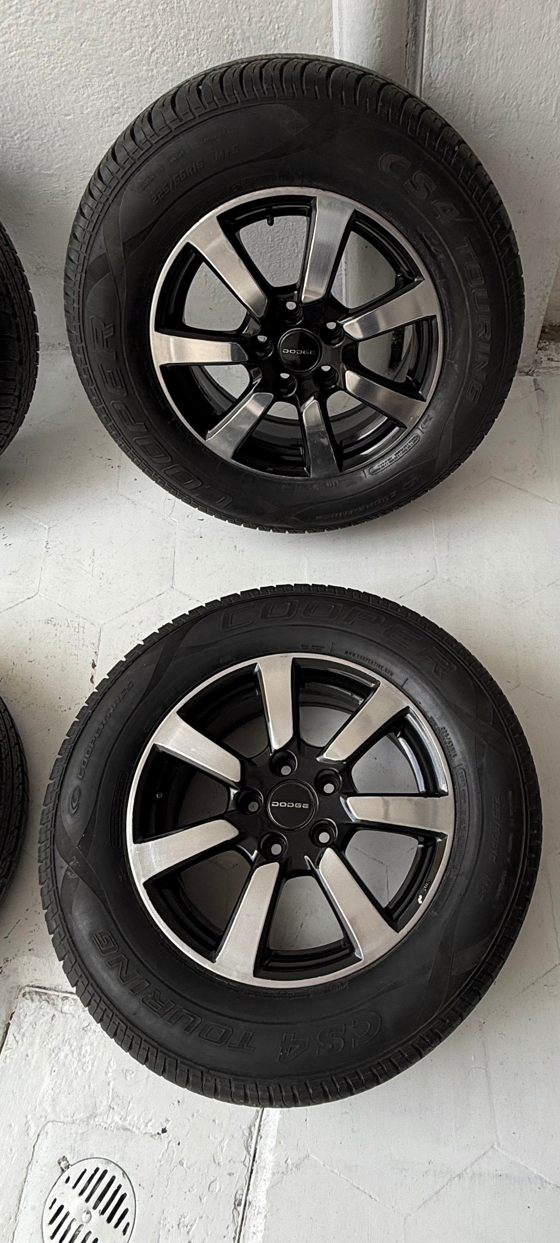 4 Rines y Llantas 16” Dodge Caravan, Voyager, Nitro, Jeep Liberty, Compass y Patriot – 5×114