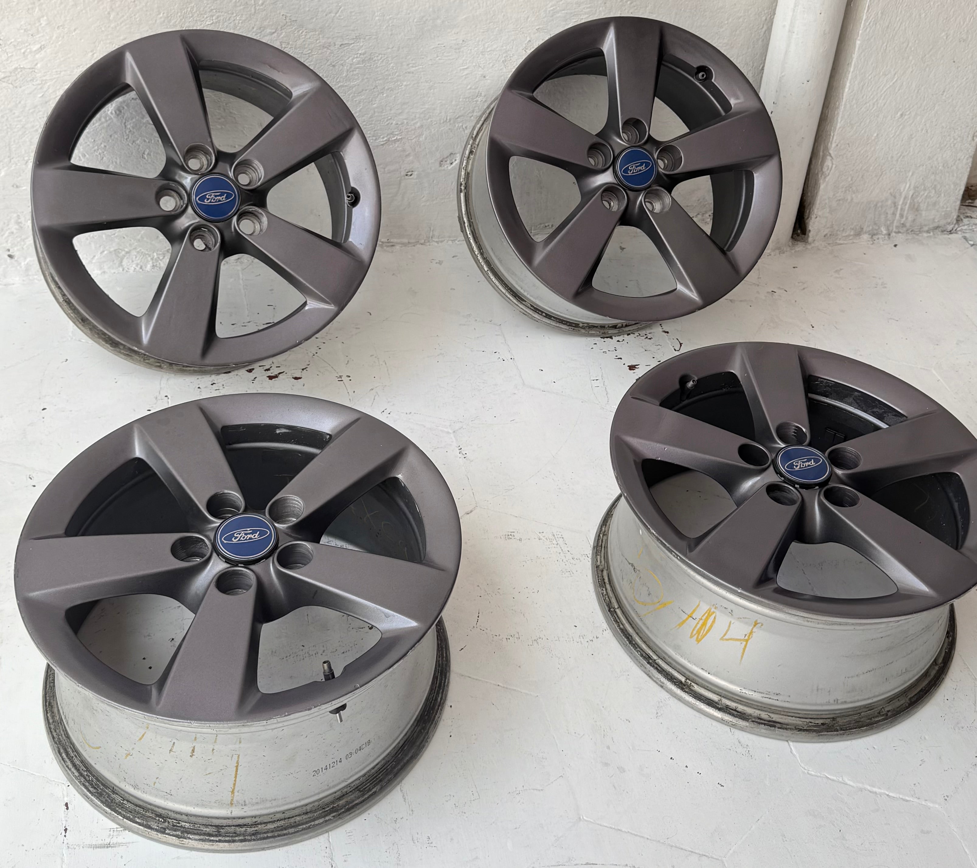 4 Rines 16” Ford Mustang, Explorer, Edge y Ranger – 5×114