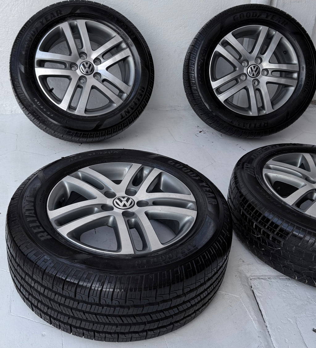 4 Rines con llantas 16” Volkswagen Golf, Jetta MK6 y Jetta MK7 – 5×112