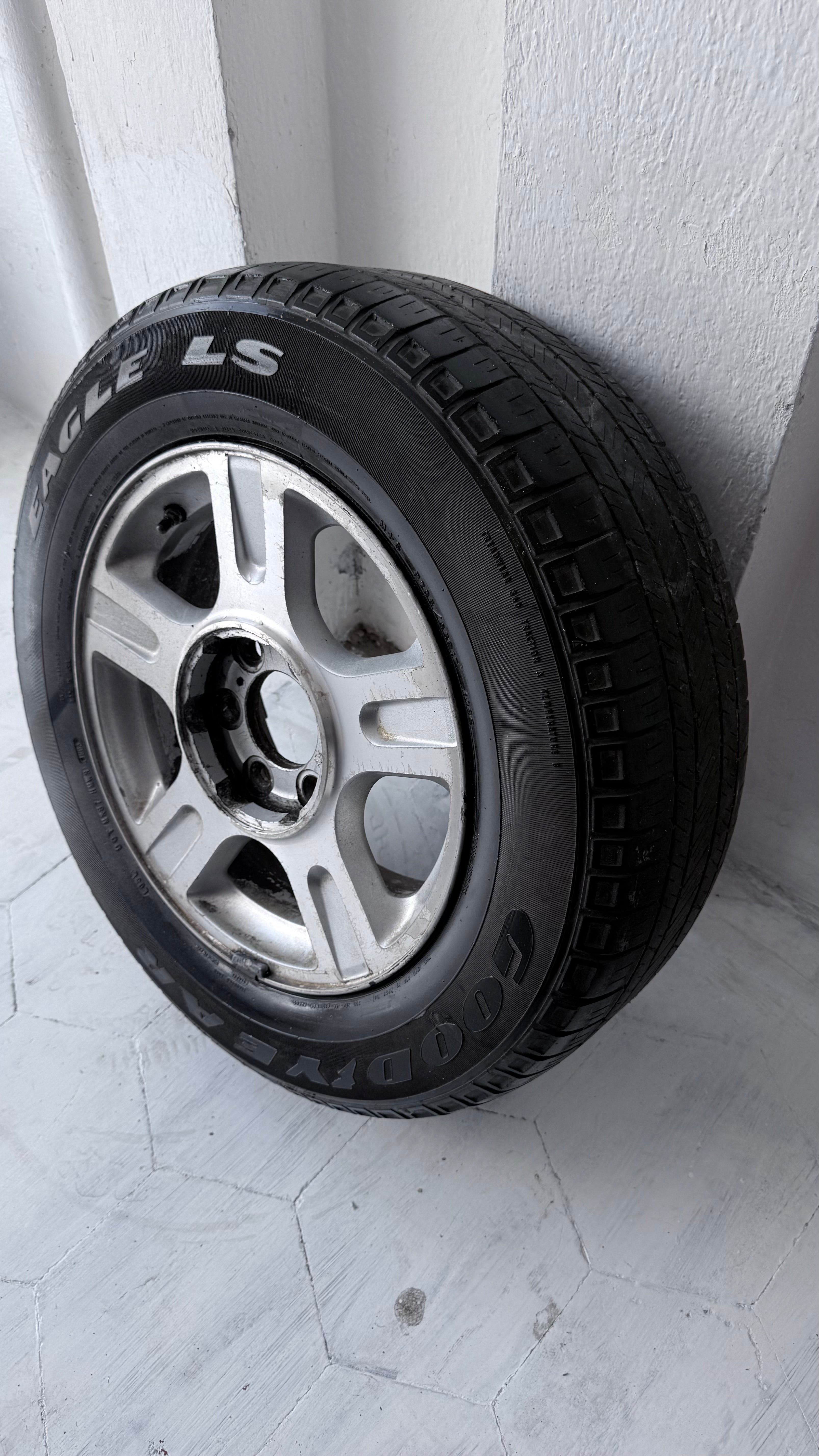 1 Rin 17” Ford F-150 – 6×135