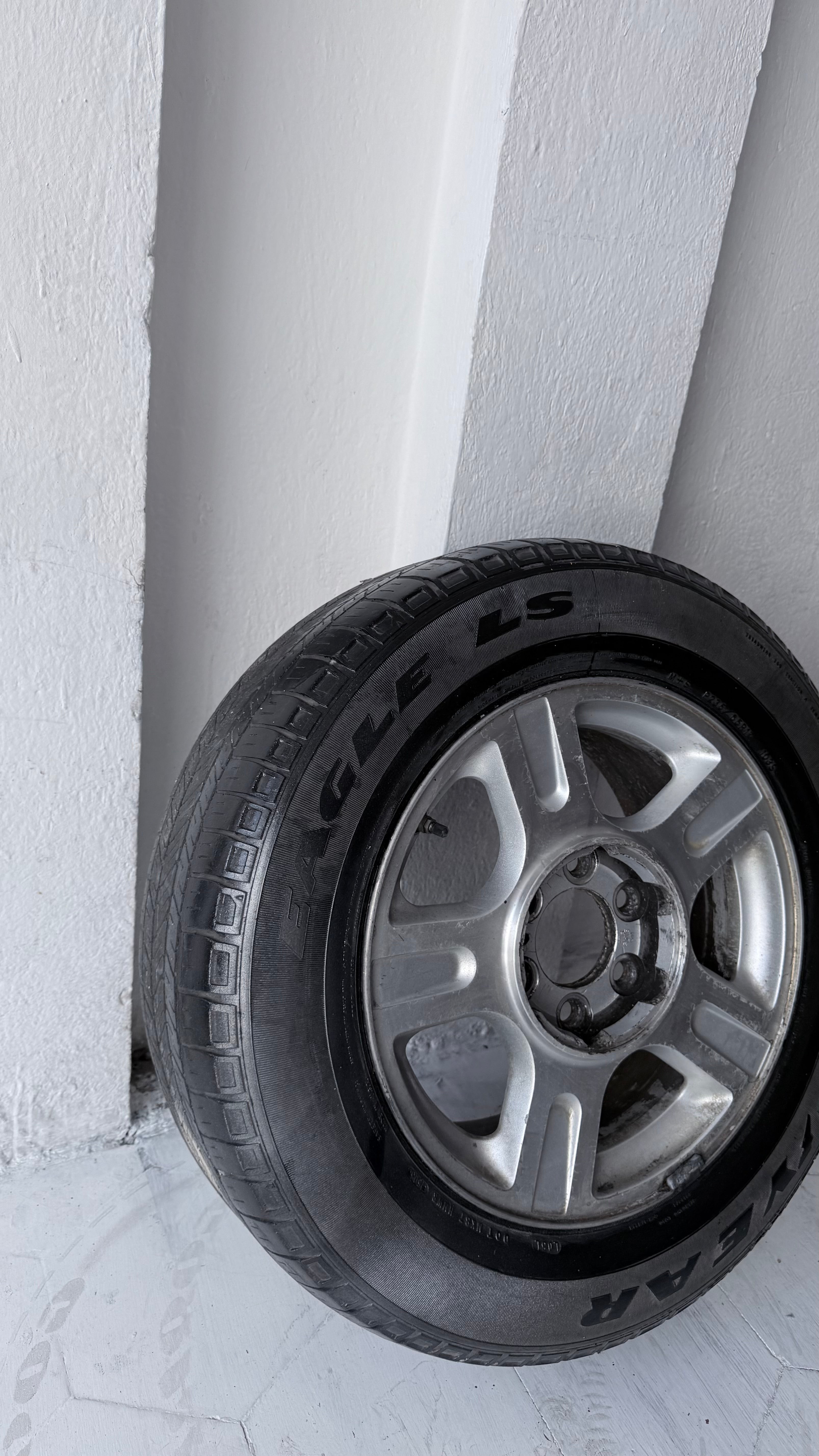 1 Rin 17” Ford F-150 – 6×135