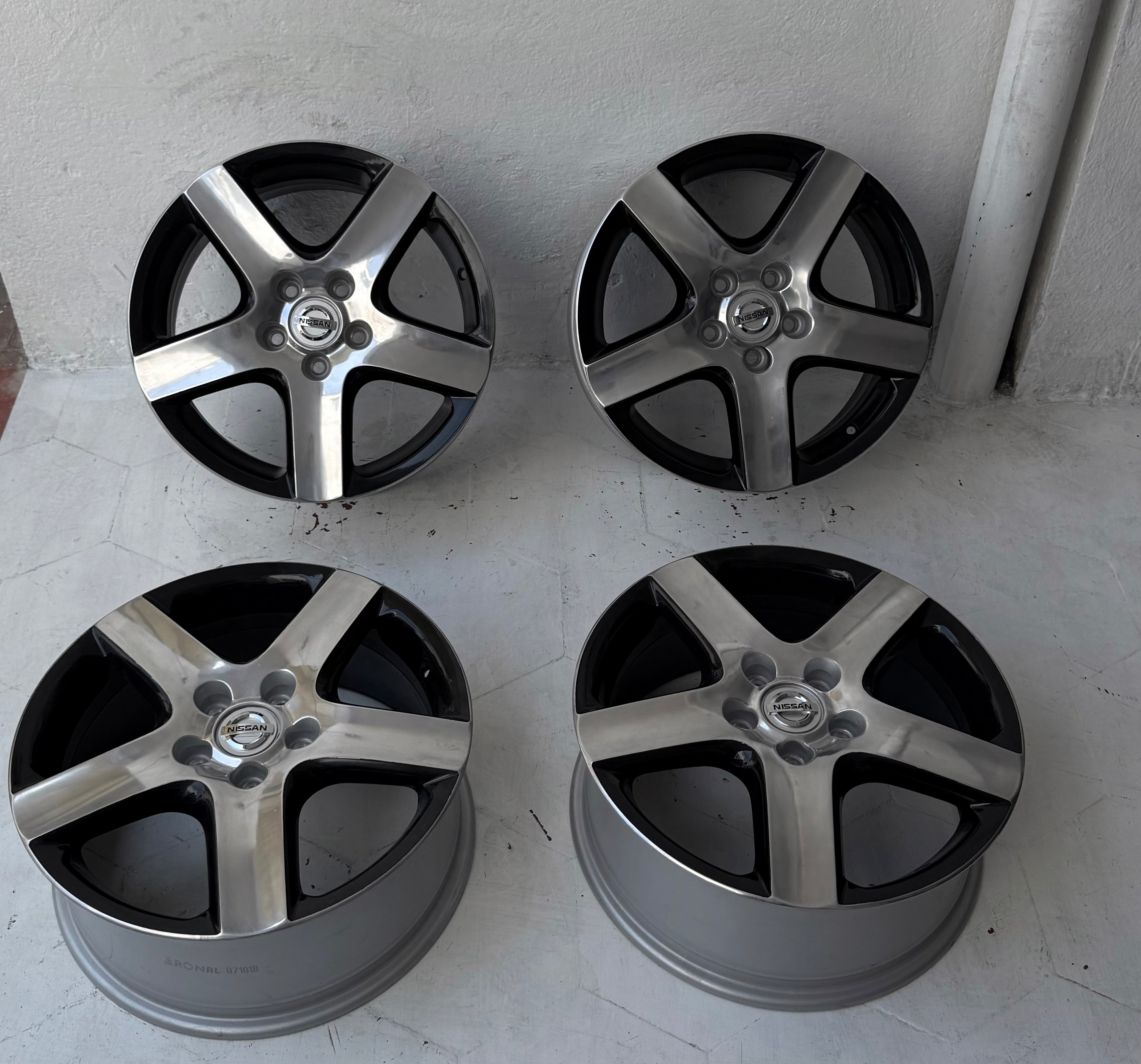 4 Rines 17” Ronal para Nissan Sentra, Altima, X-Trail y Rogue – 5×114