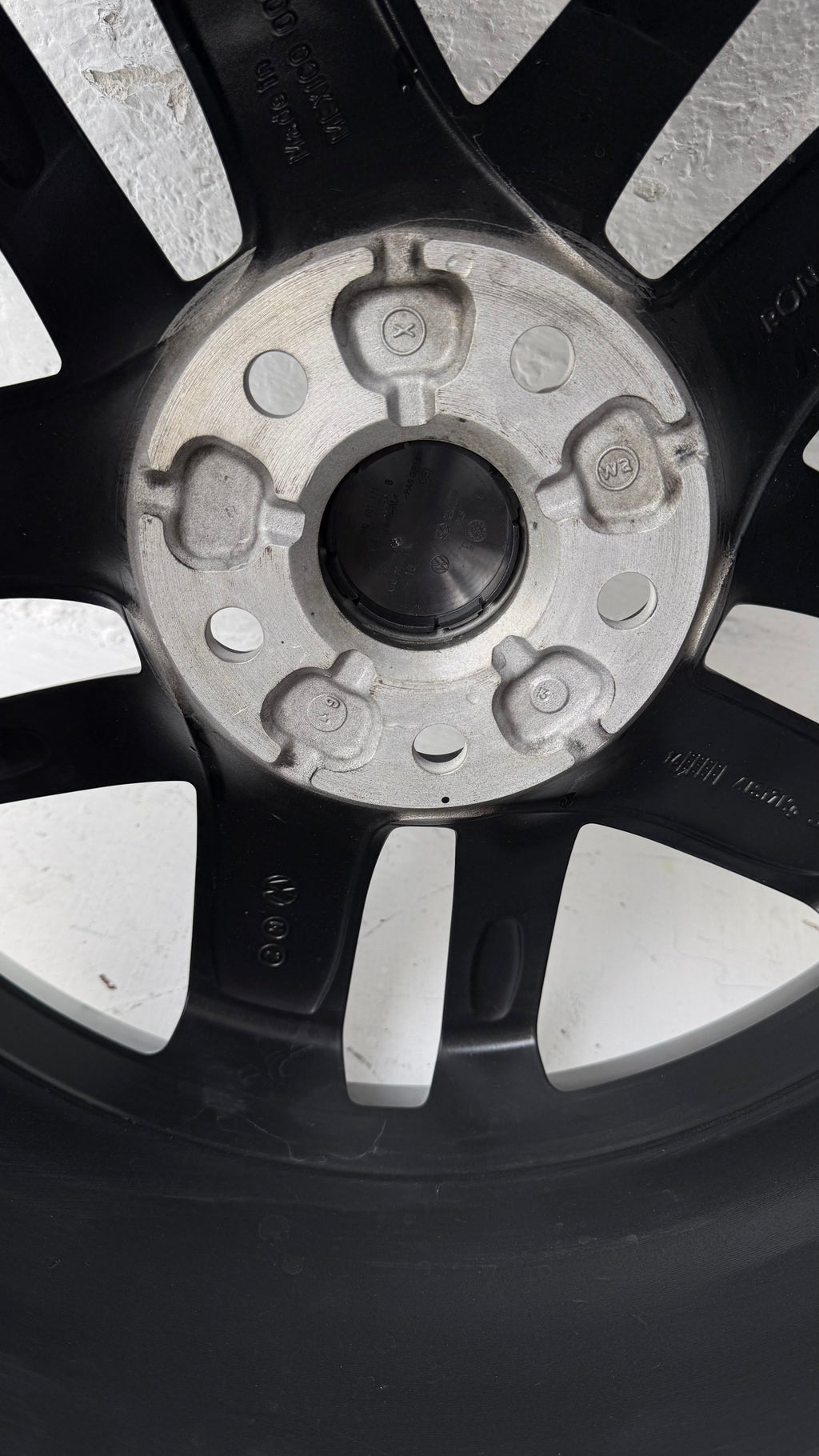 1 Rin 17” Volkswagen Golf / Jetta – 5×112