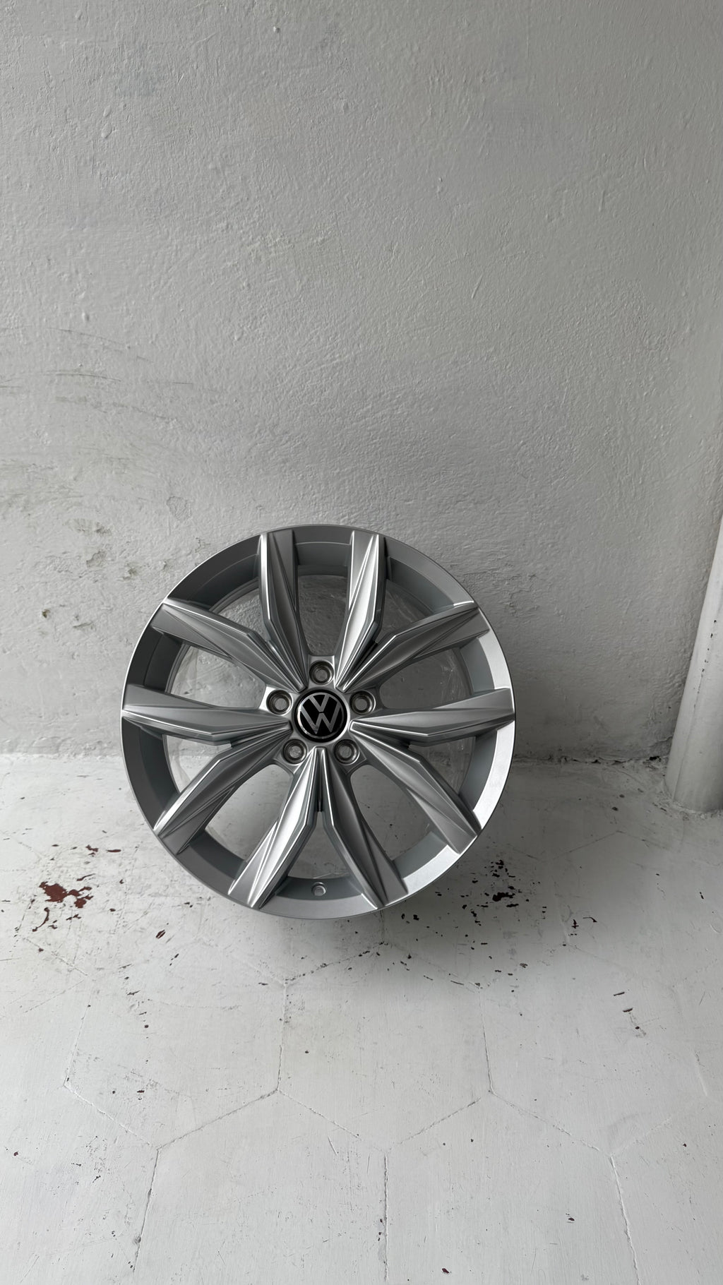 1 Rin 18” Volkswagen Tiguan R-Line – 5×112