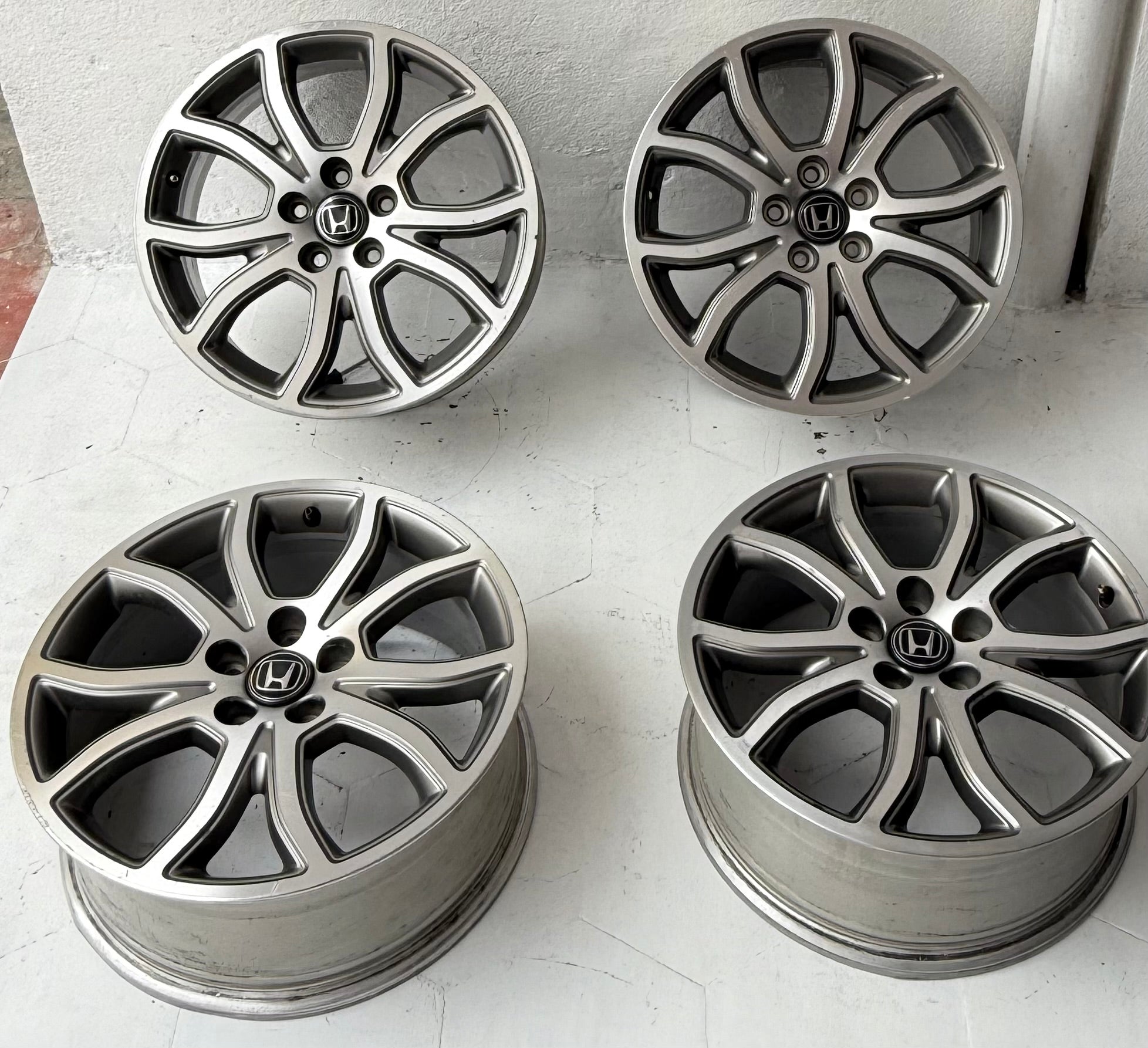 4 Rines 18” Honda CR-V, Accord, Civic y HR-V – 5×114