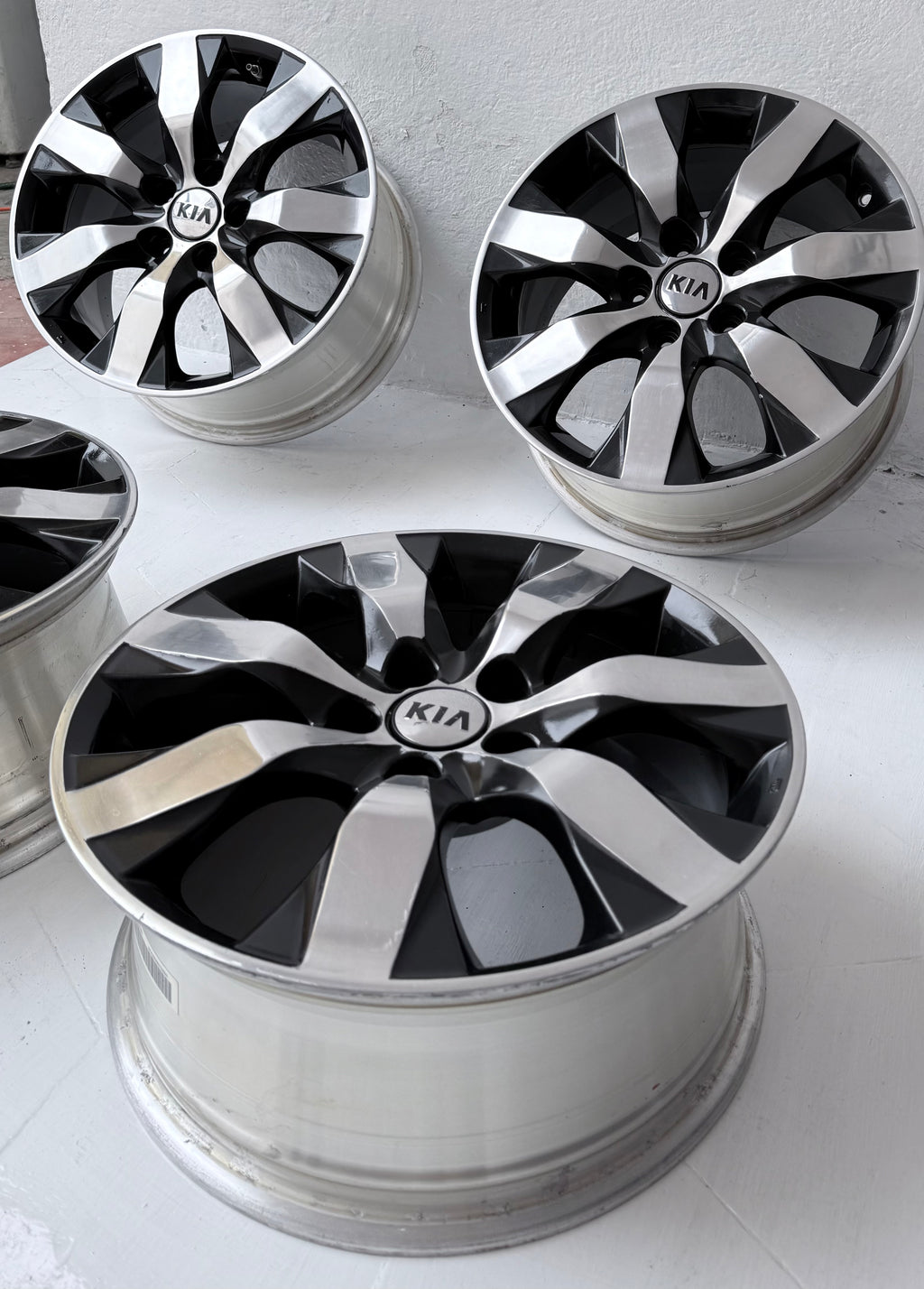 4 Rines 17” Kia Forte, Optima, Sportage y Hyundai Tucson, Creta, Elantra, Solesta – 5×114