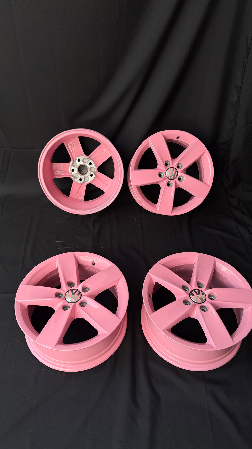 4 Rines 16” Edición Barbie Volkswagen New Beetle Nuevos y Originales