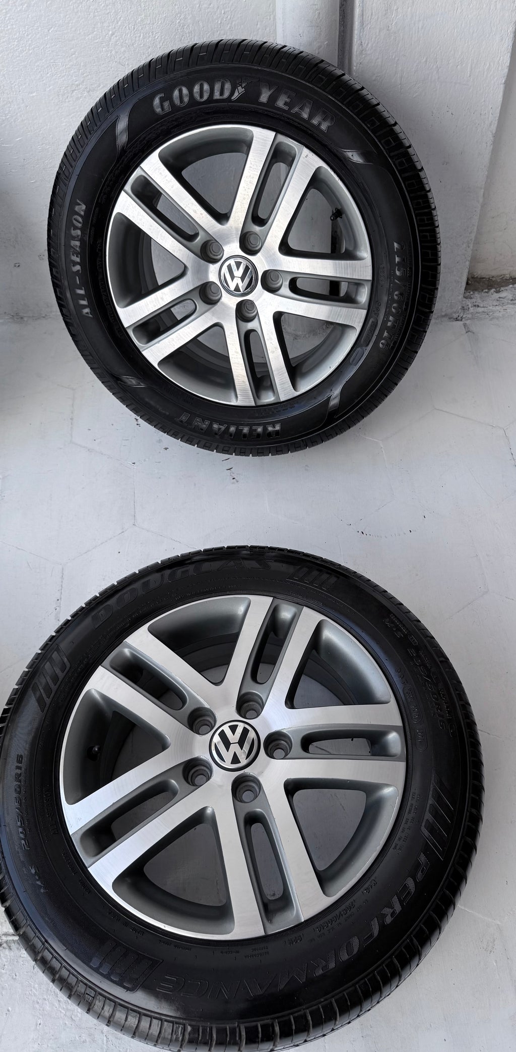 4 Rines con llantas 16” Volkswagen Golf, Jetta MK6 y Jetta MK7 – 5×112