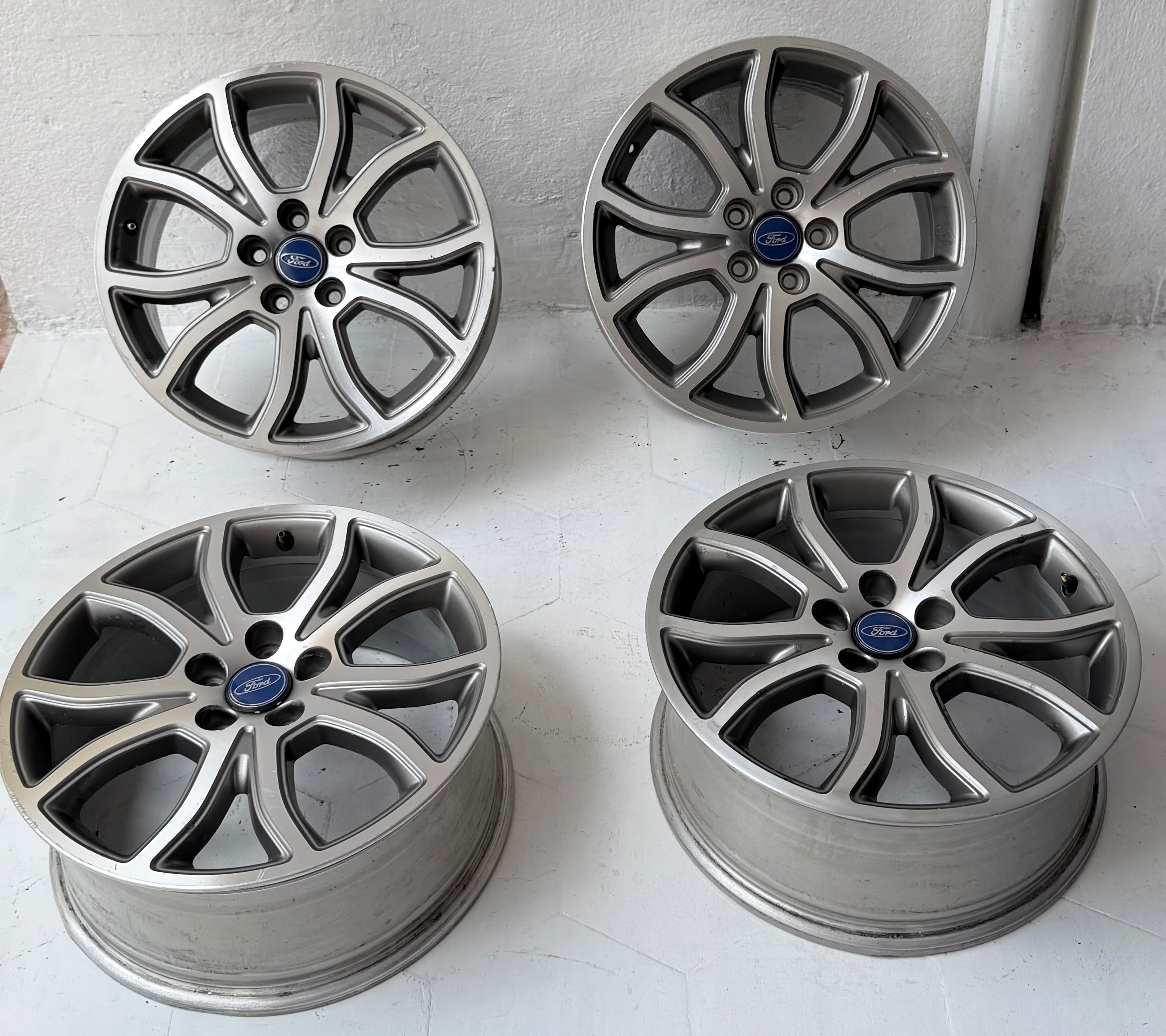 4 Rines 18” Ford Mustang, Explorer y Edge – 5×114