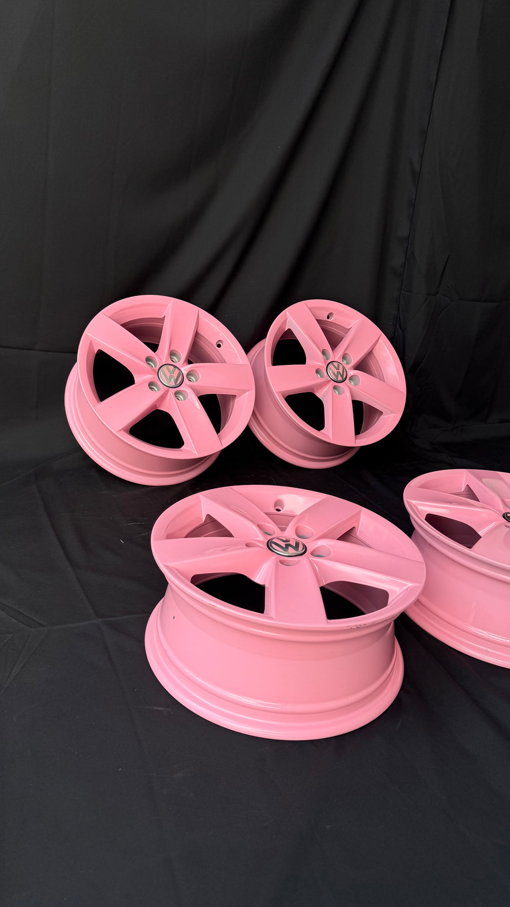 4 Rines 16” Edición Barbie Volkswagen New Beetle Nuevos y Originales