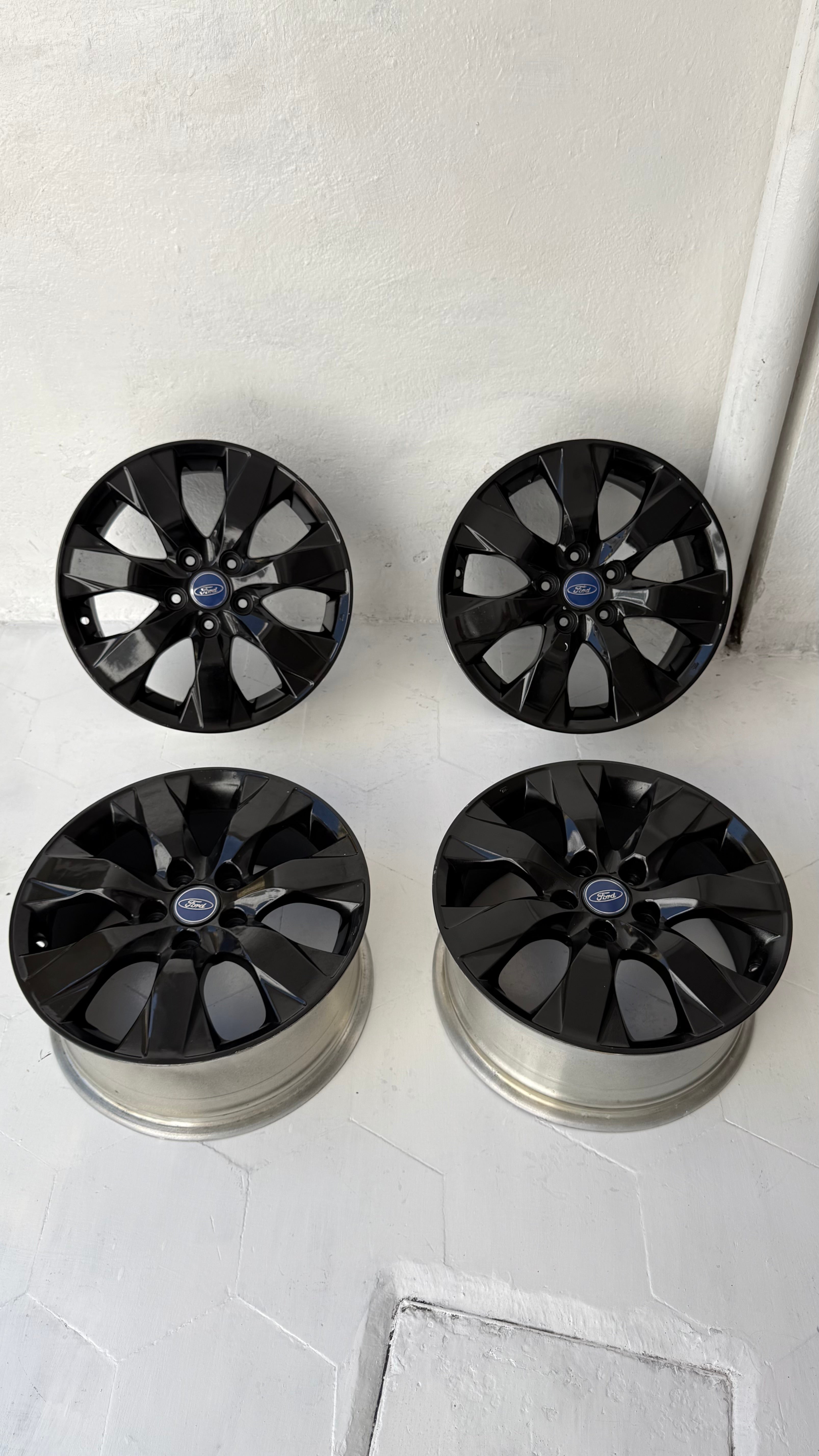 4 Rines 17” Ford Mustang, Ranger y Explorer Originales Seminuevos 5x114