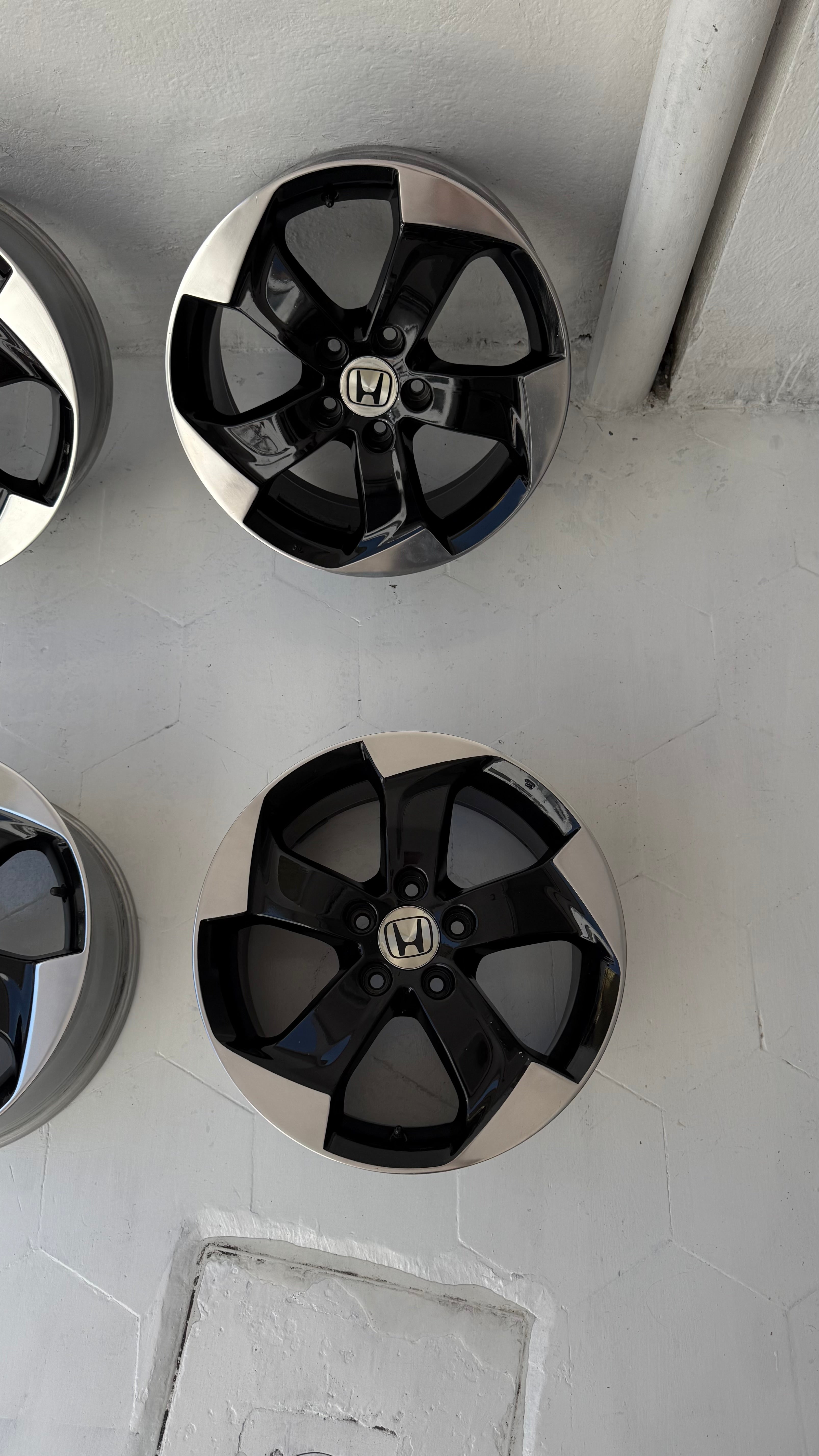 4 Rines 17” Honda CR-V, HR-V, Accord, Civic y Element Originales Seminuevos 5x114