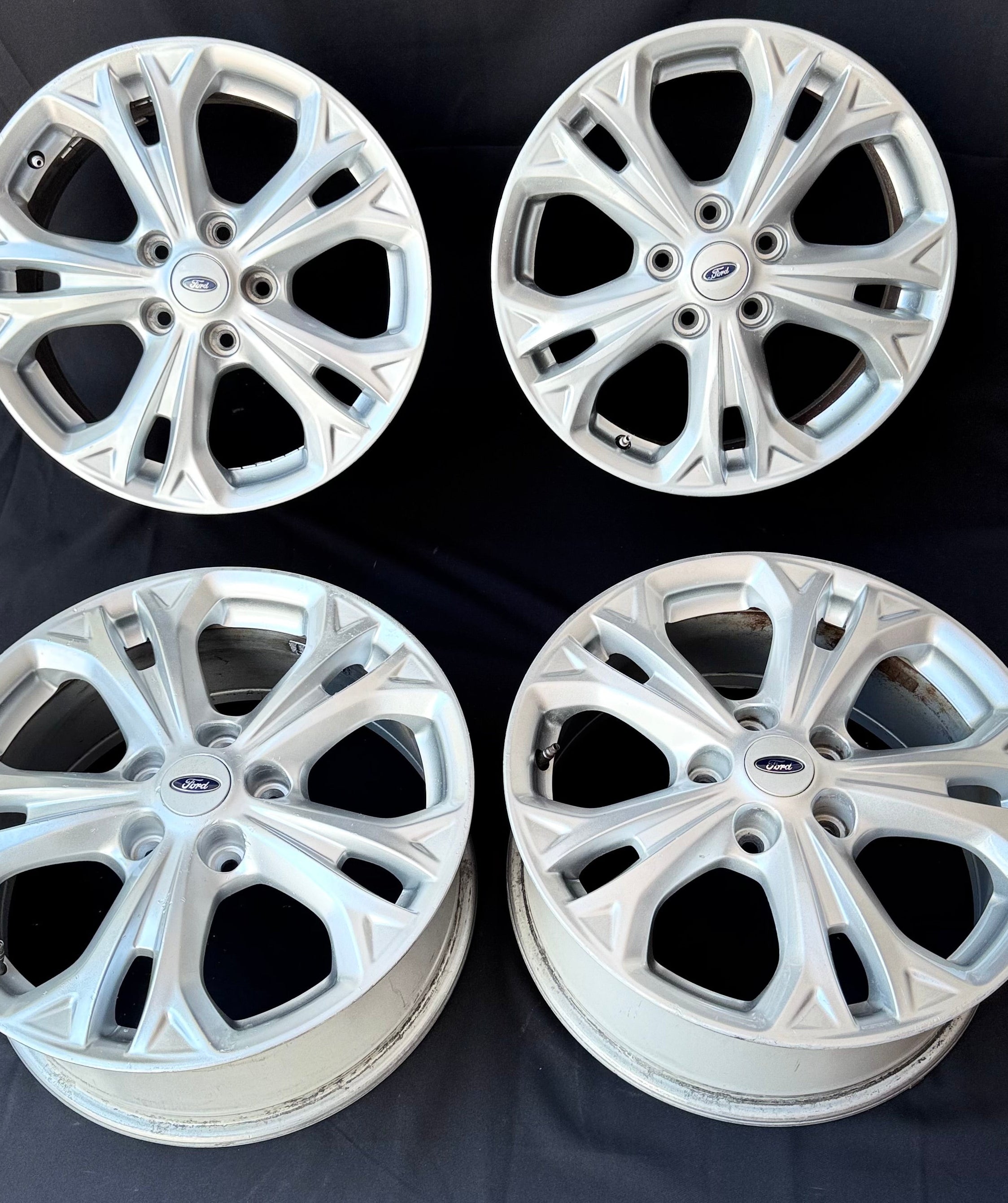 4 rines 17 pulgadas Ford Escape y Fusion 2013-2022 originales 5x108