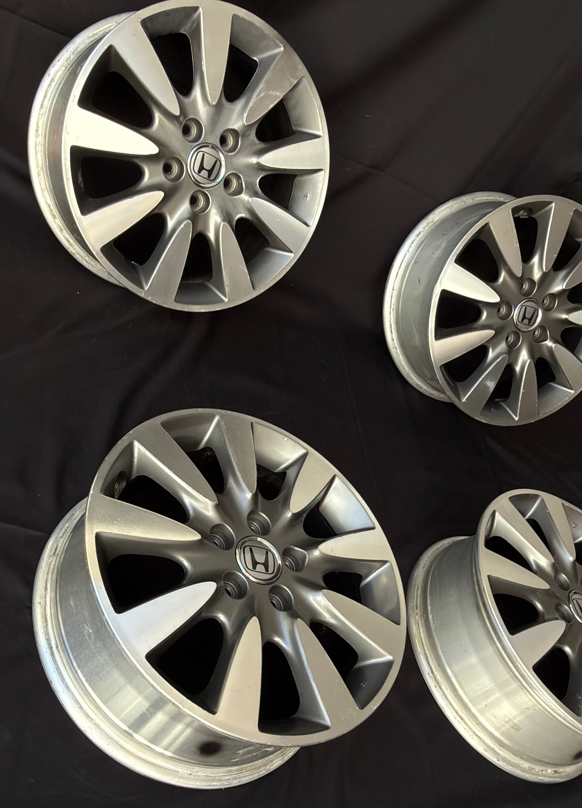 4 Rines 17” Honda Accord, Civic, CR-V, HR-V y Element – 5×114