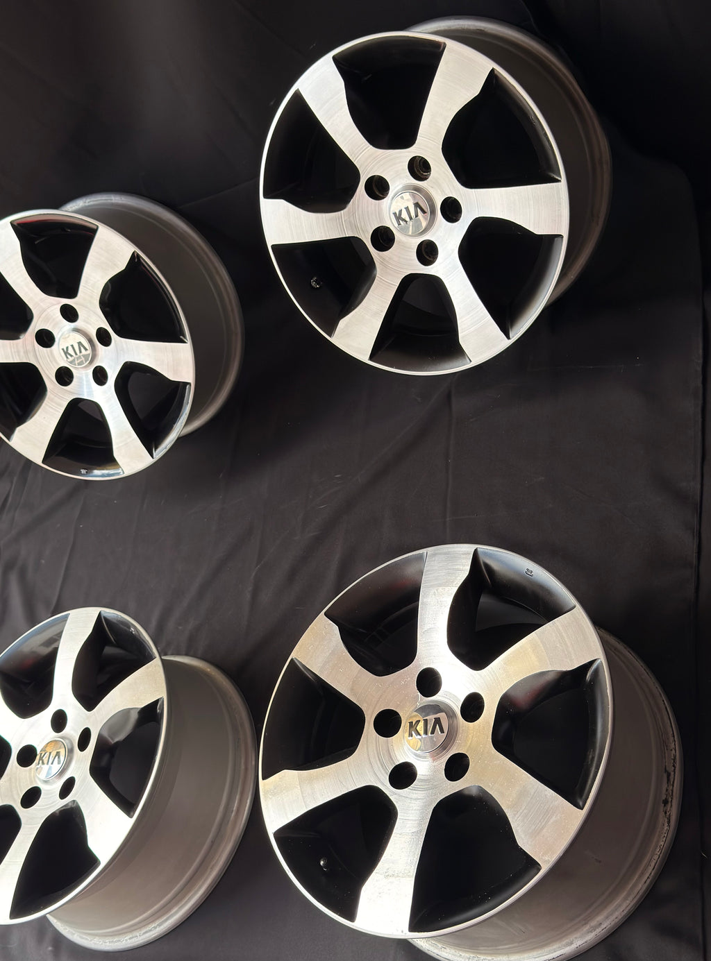 4 Rines 16” Kia Forte y Optima – 5×114