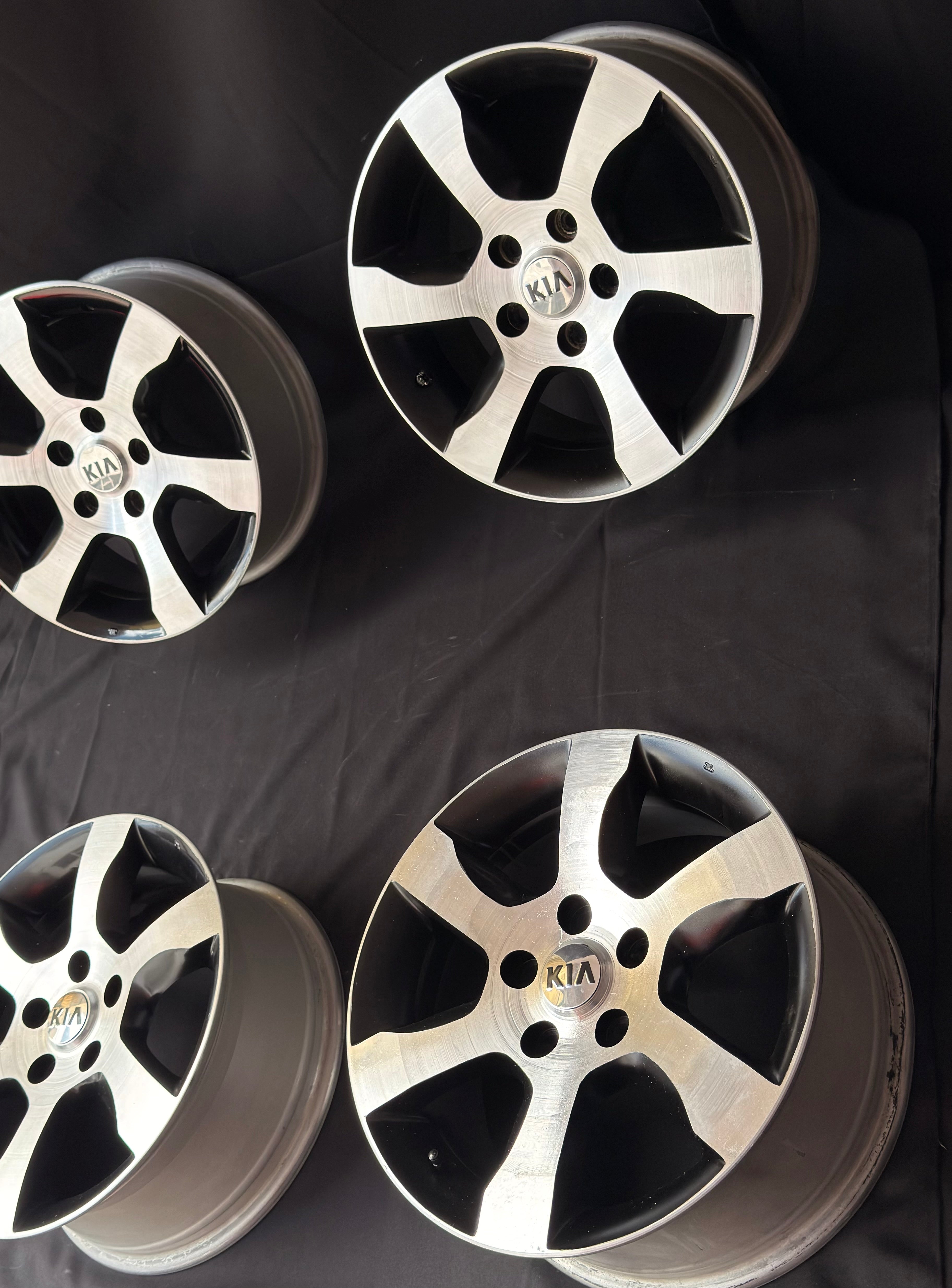 4 Rines 16” Kia Forte y Optima – 5×114