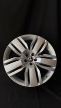 1 Rin 20” Volkswagen Teramont Atlas Original Seminuevo 5x112