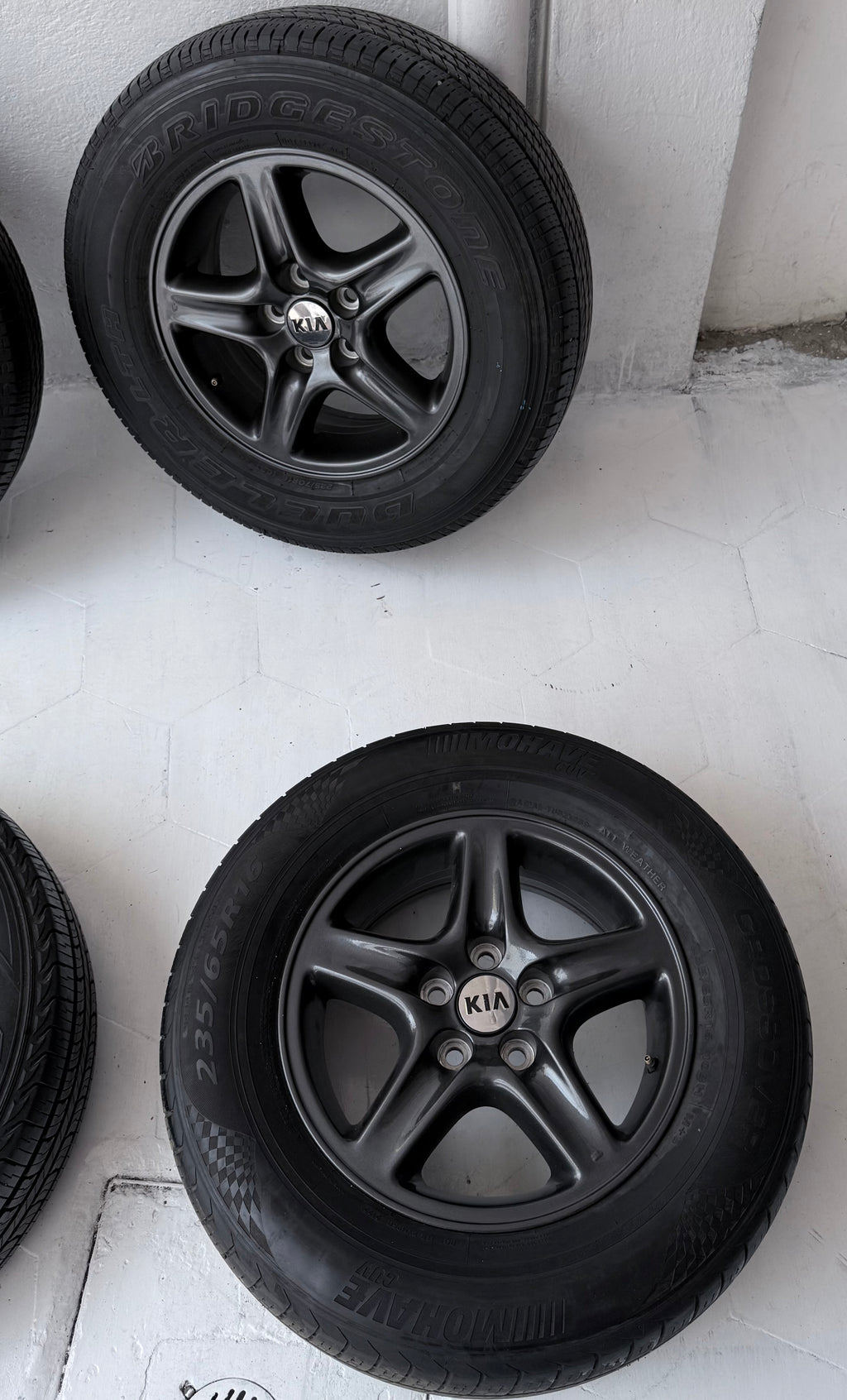 4 Rines con llantas 16” Kia Sportage, Forte y Optima – 5×114
