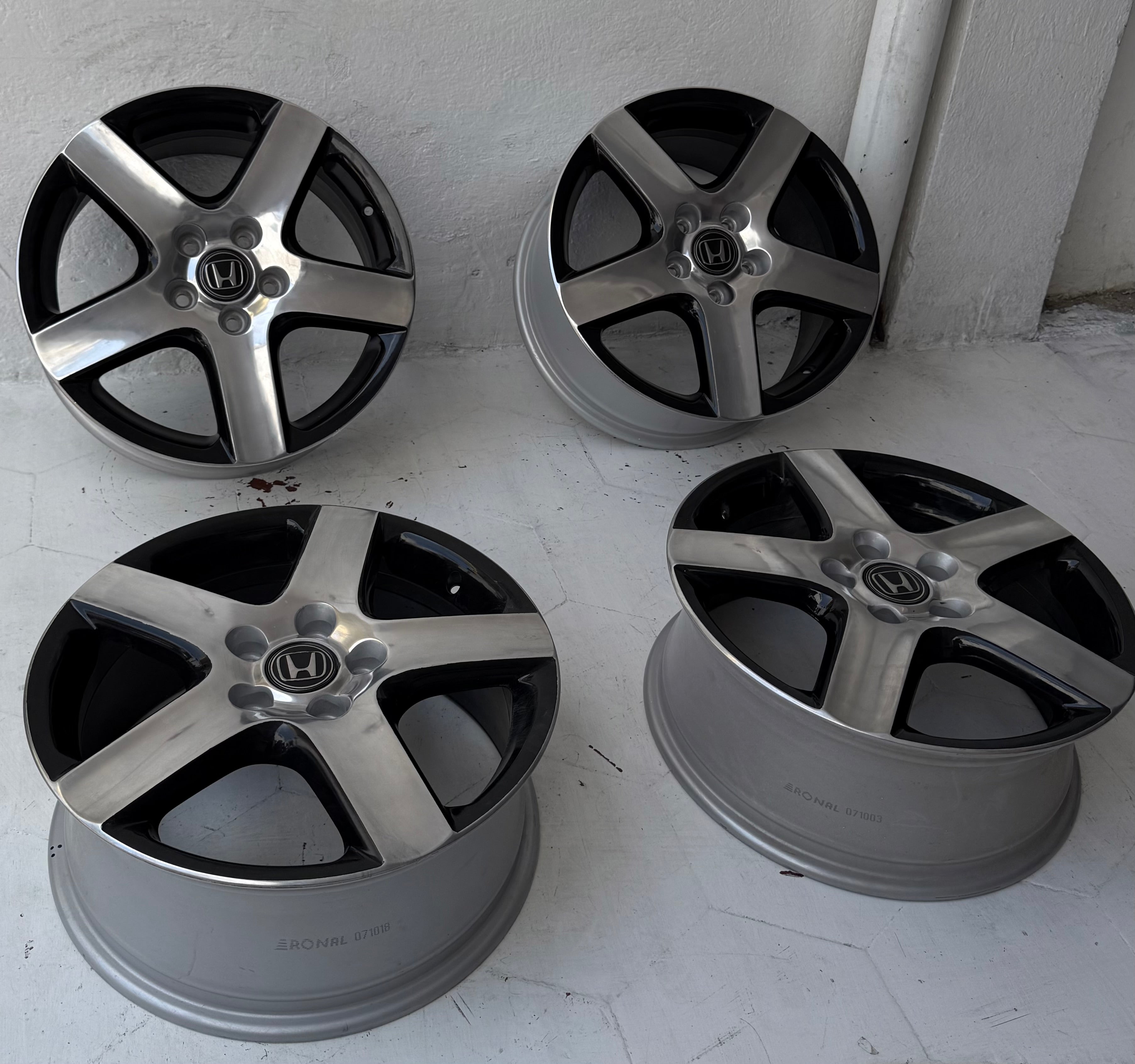4 Rines 17” Ronal para Honda Civic, Accord, CR-V y HR-V – 5×114