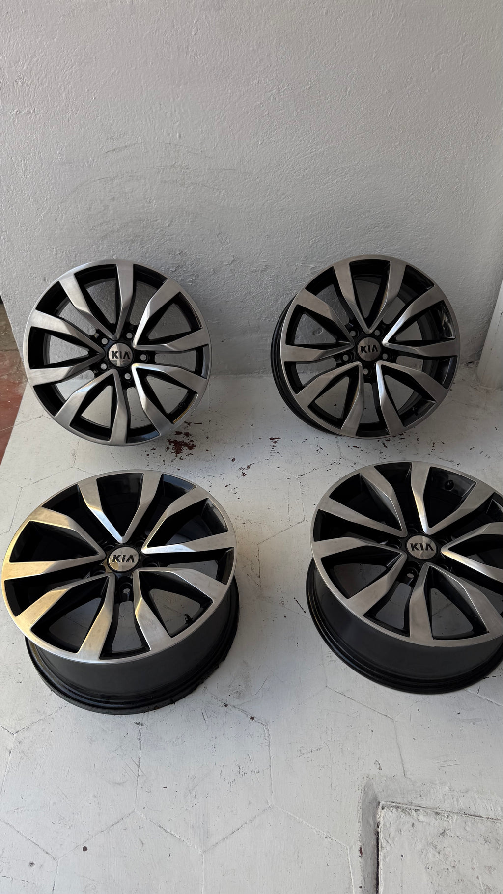 4 Rines 17” Kia – 5×114