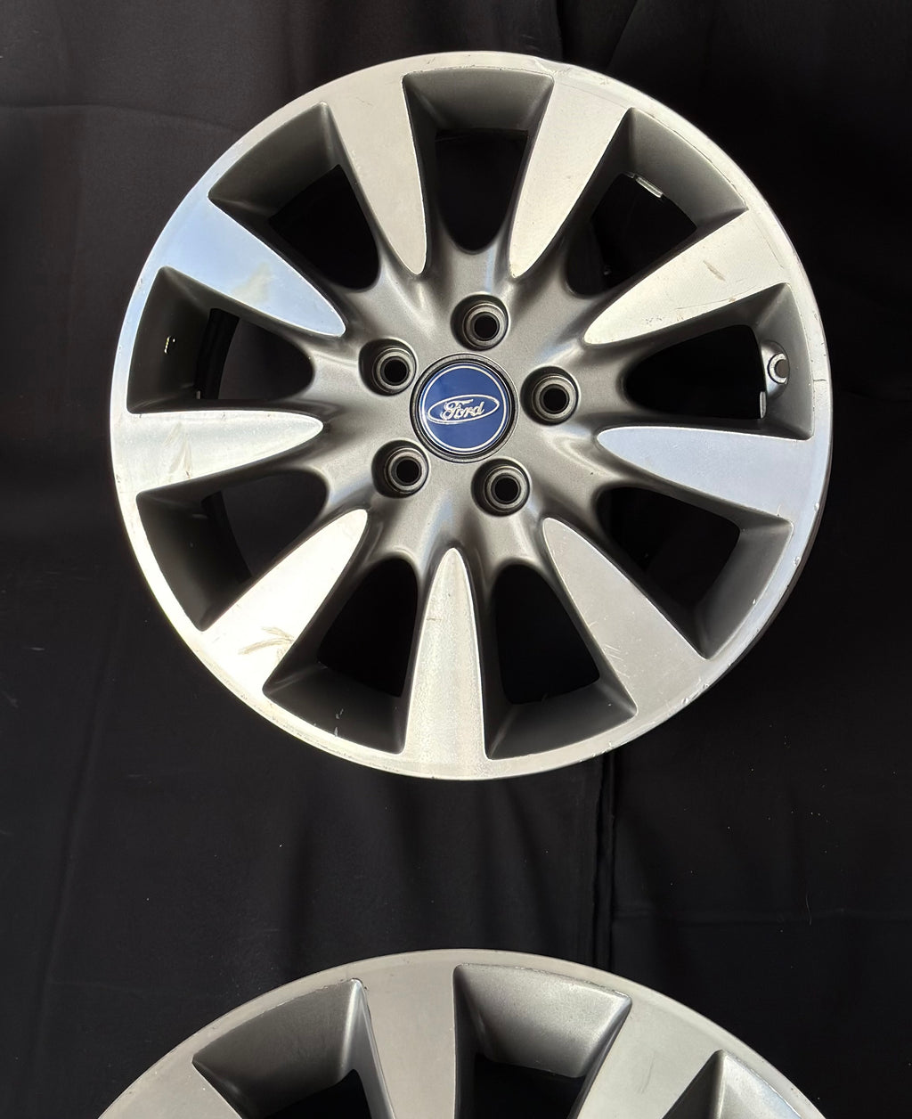 4 Rines 17” Ford Mustang, Explorer y Ranger – 5×114