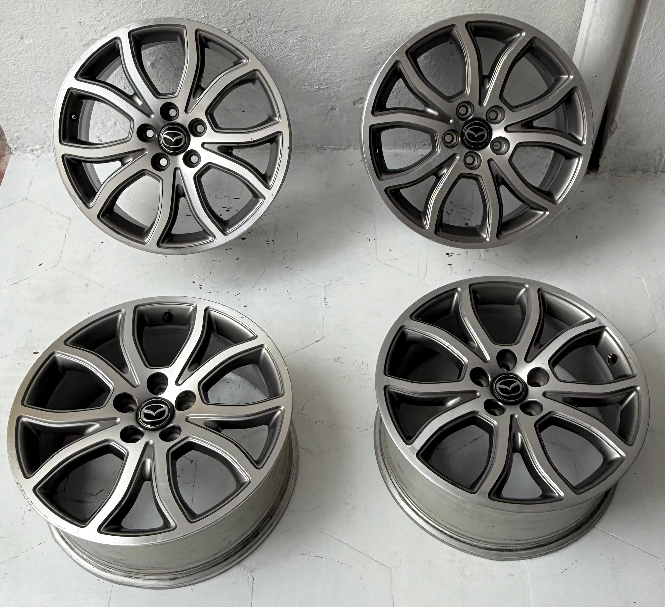4 Rines 18” Mazda 3, Mazda 6, CX-3, CX-5, CX-9, CX-30 y CX-50 – 5×114
