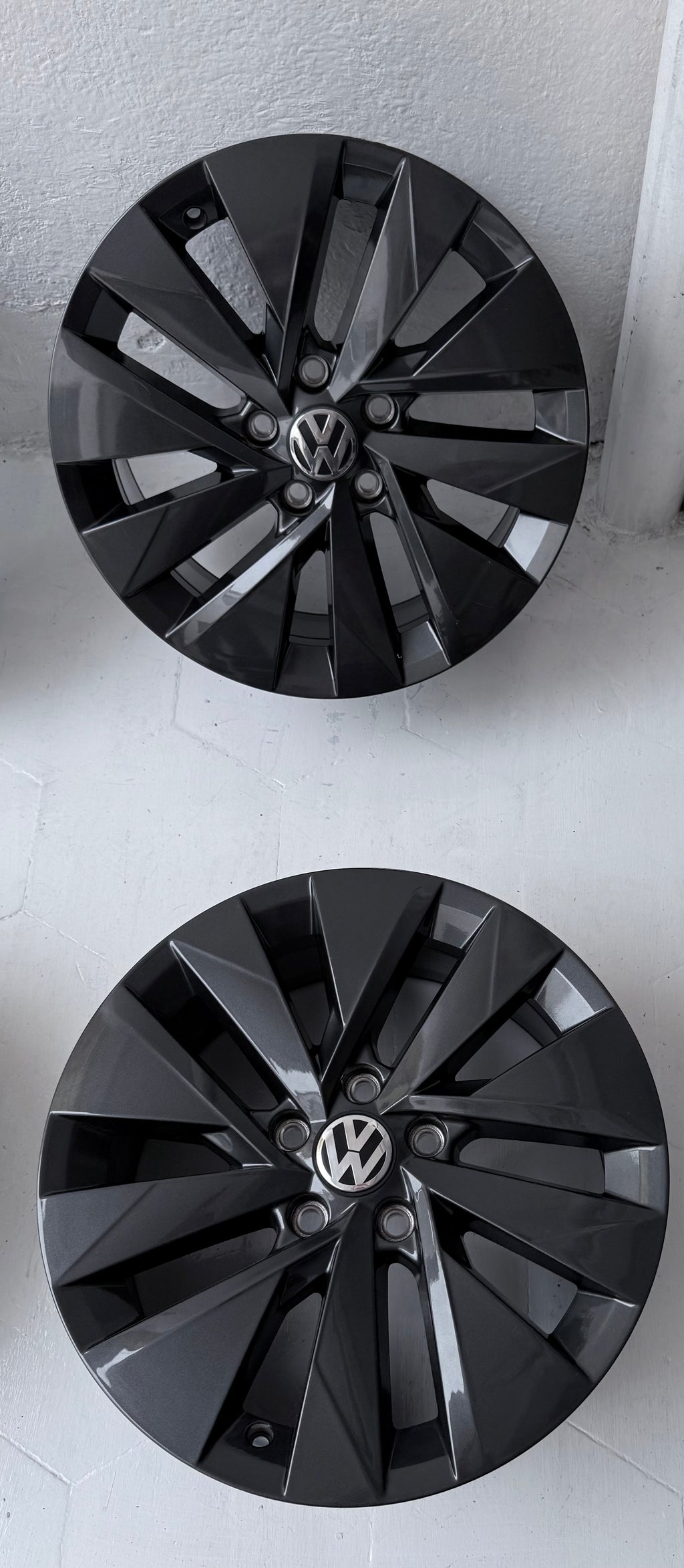 4 Rines 17” Volkswagen Taos, Tiguan, Golf, Jetta, Bora, Passat y New Beetle – 5×112