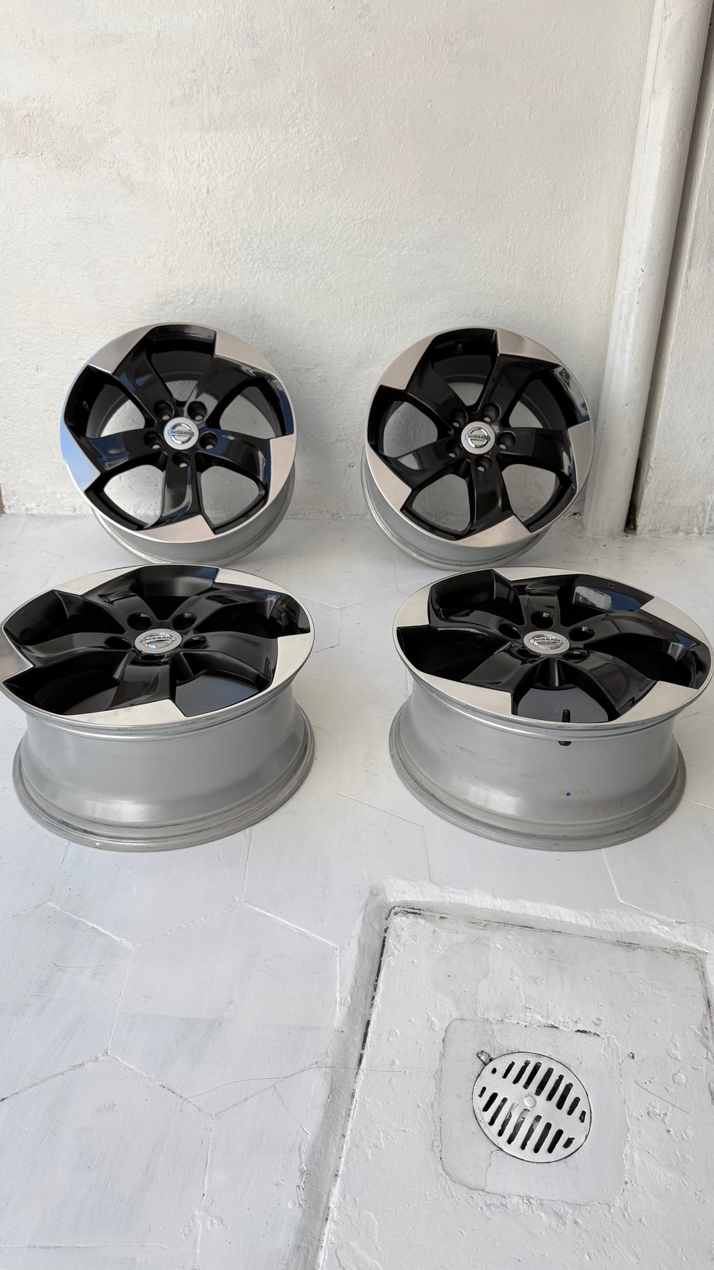 4 Rines 17” Nissan Sentra, Altima y X-Trail Originales Seminuevos 5x114