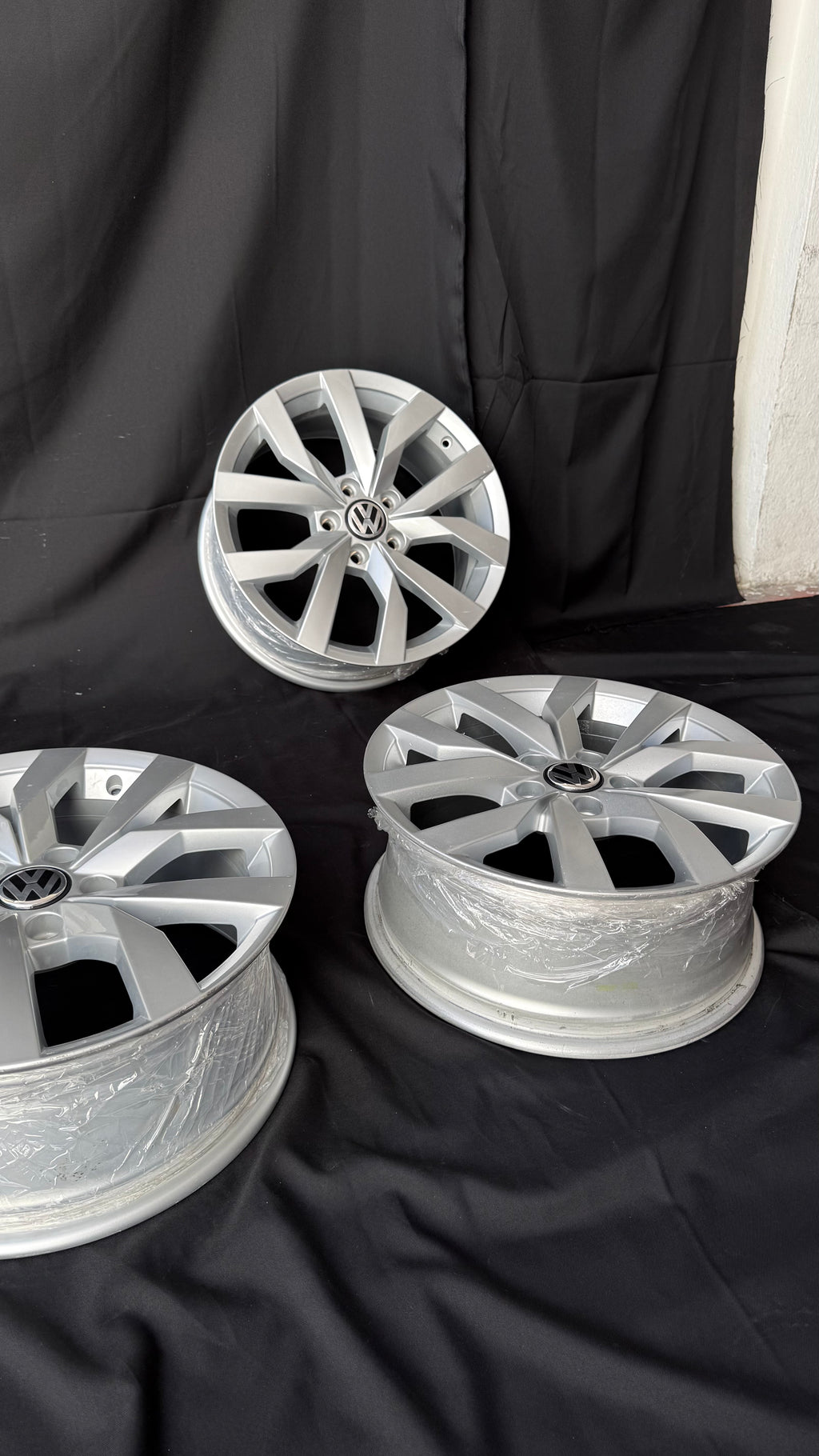 4 Rines 17” Volkswagen Golf TSI Jetta A6 A7 Originales Seminuevos