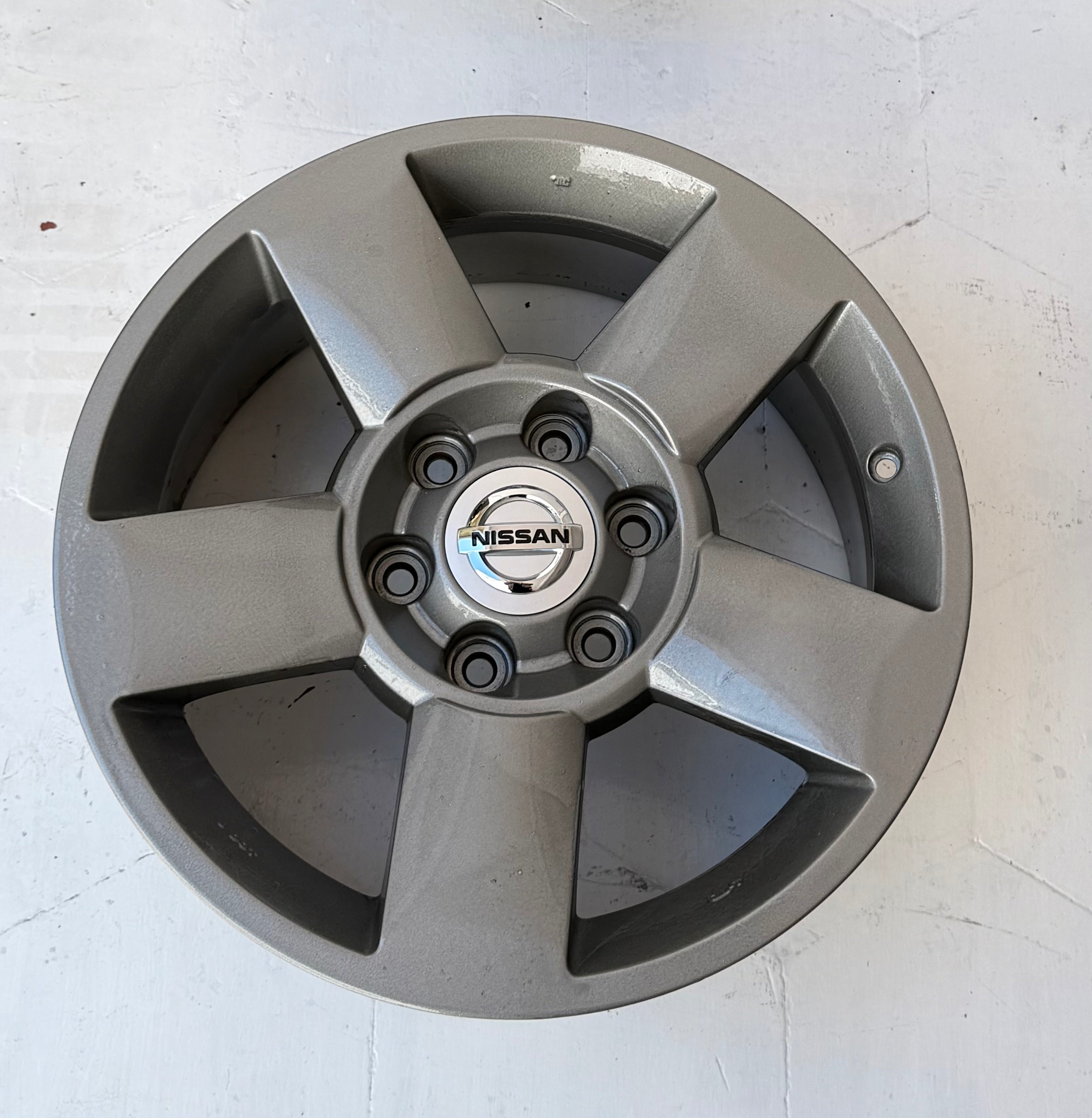 4 Rines 18” Nissan D21 Estacas Seminuevos Originales 6x139