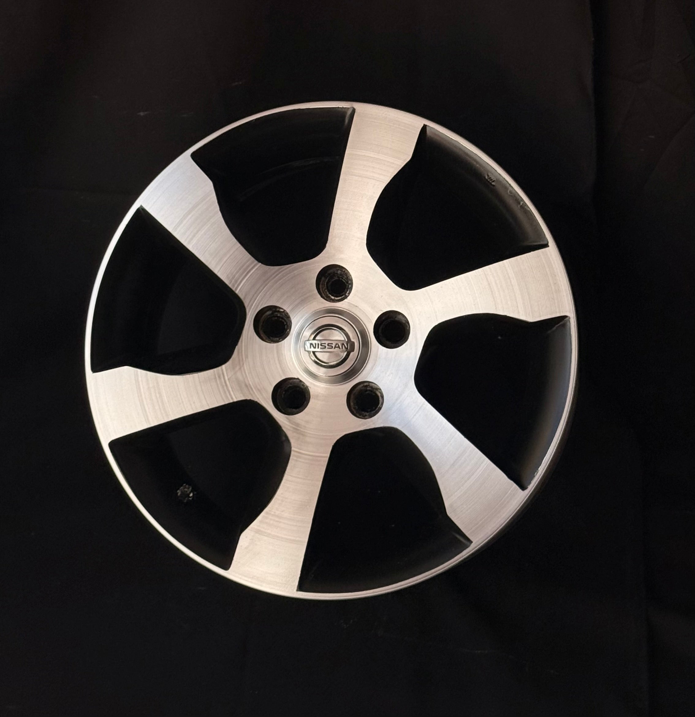4 Rines 16” Nissan Sentra, Altima y X-Trail – 5×114