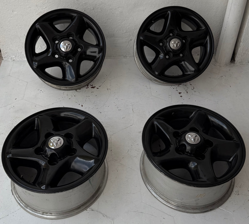 4 Rines 16” Dodge Ram – 5×139