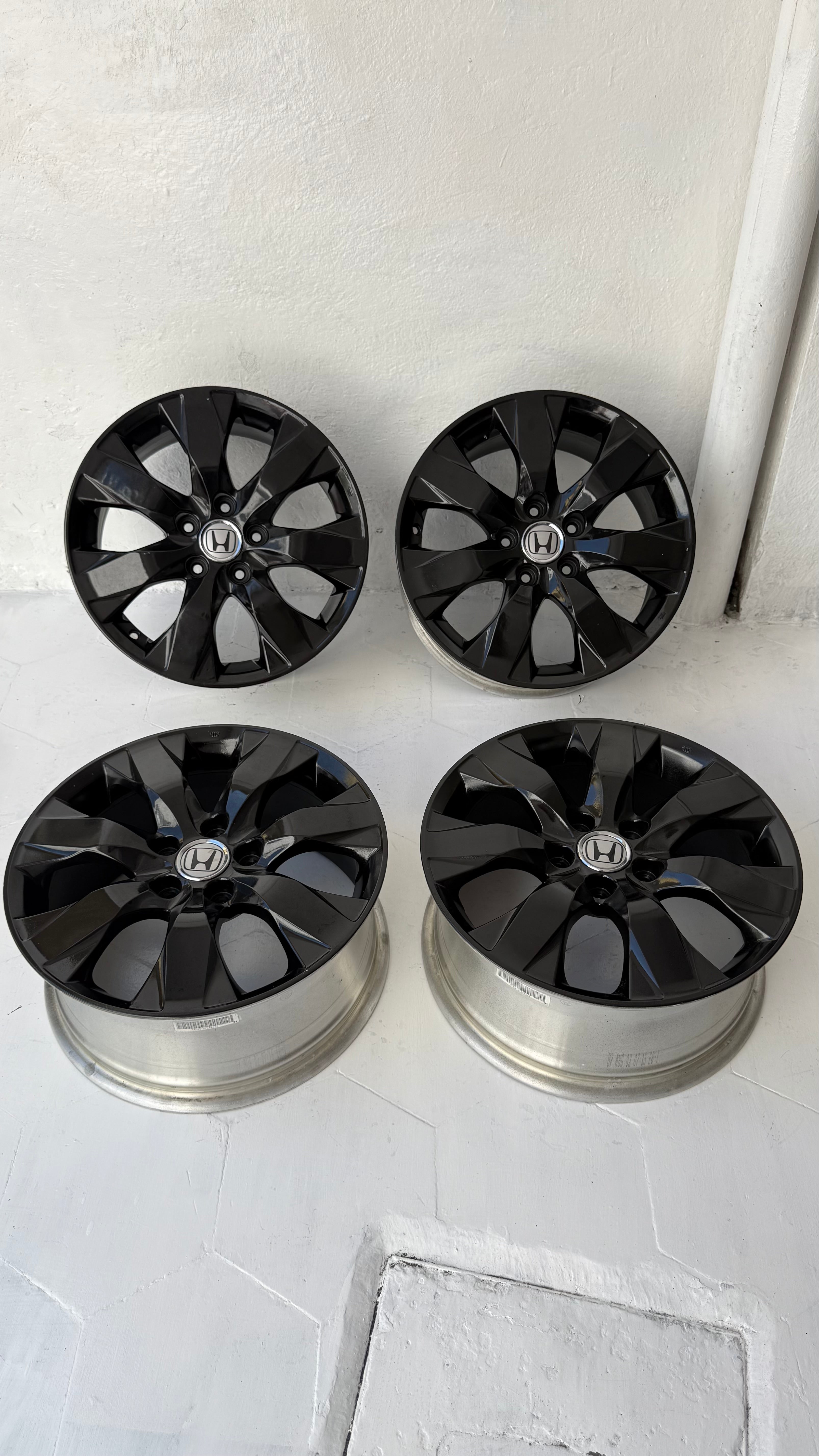 4 Rines 17” Honda CR-V, HR-V, Accord, Civic y Element Originales Seminuevos 5x114