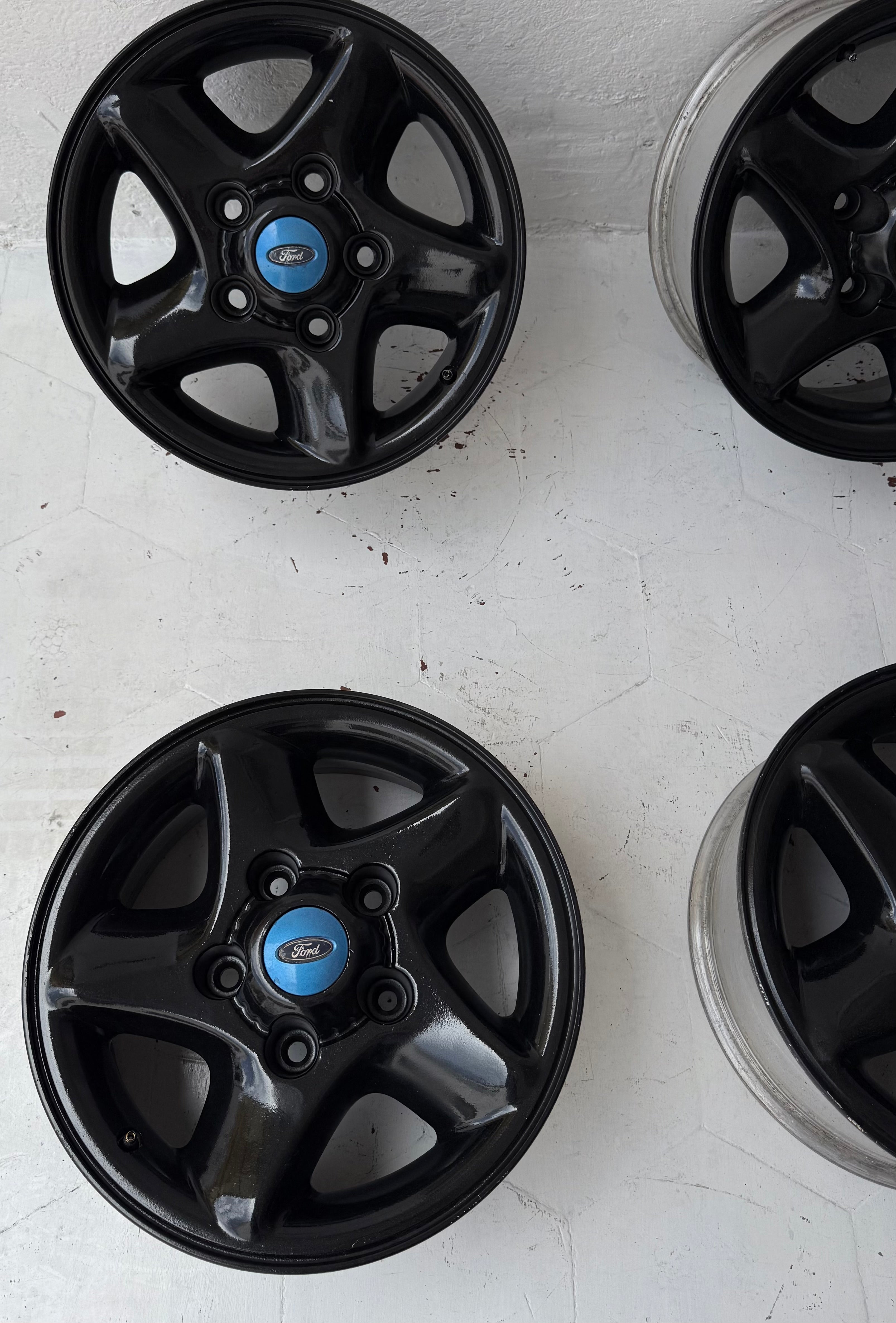 4 Rines 16” Ford F-100 – 5×139