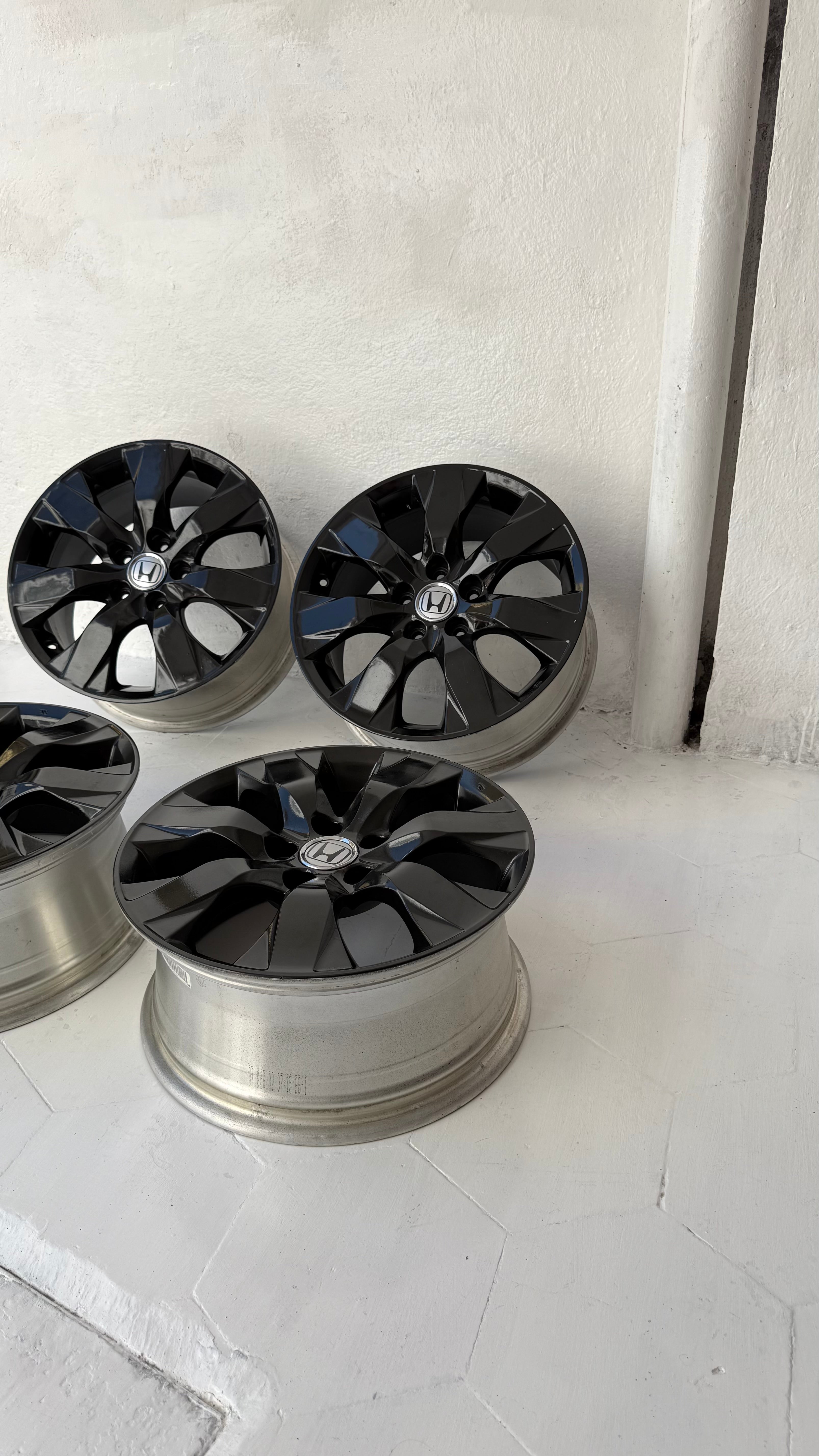 4 Rines 17” Honda CR-V, HR-V, Accord, Civic y Element Originales Seminuevos 5x114