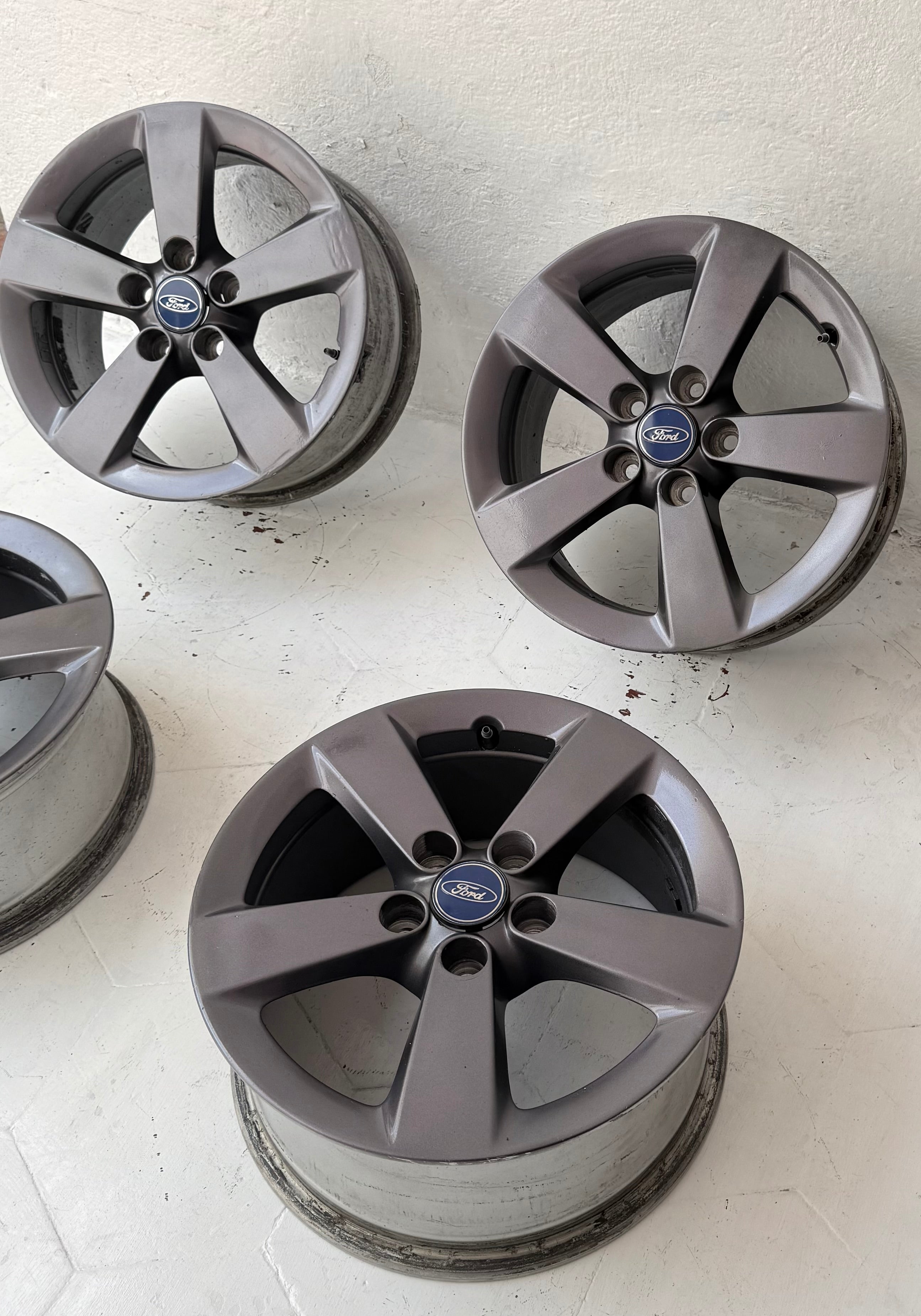 4 Rines 16” Ford Mustang, Explorer, Edge y Ranger – 5×114