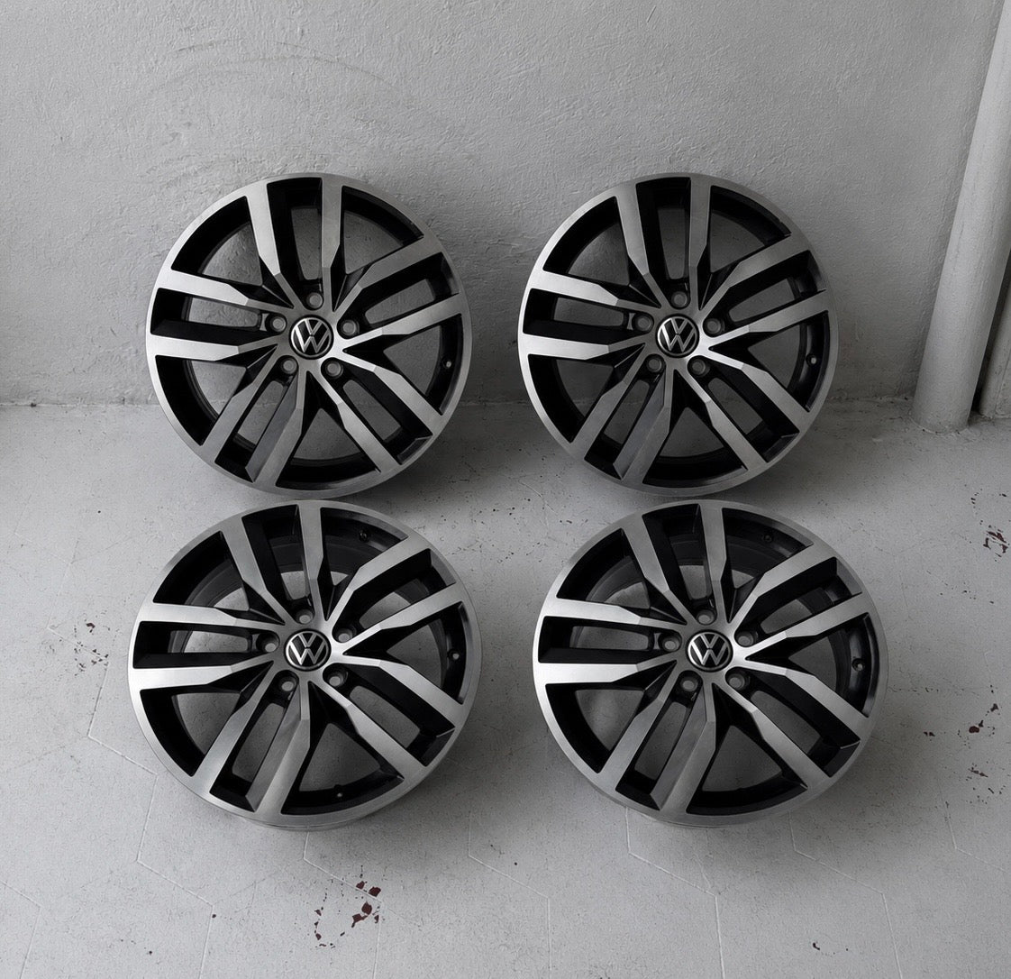 4 Rines 17” Volkswagen Golf / Jetta – 5×112