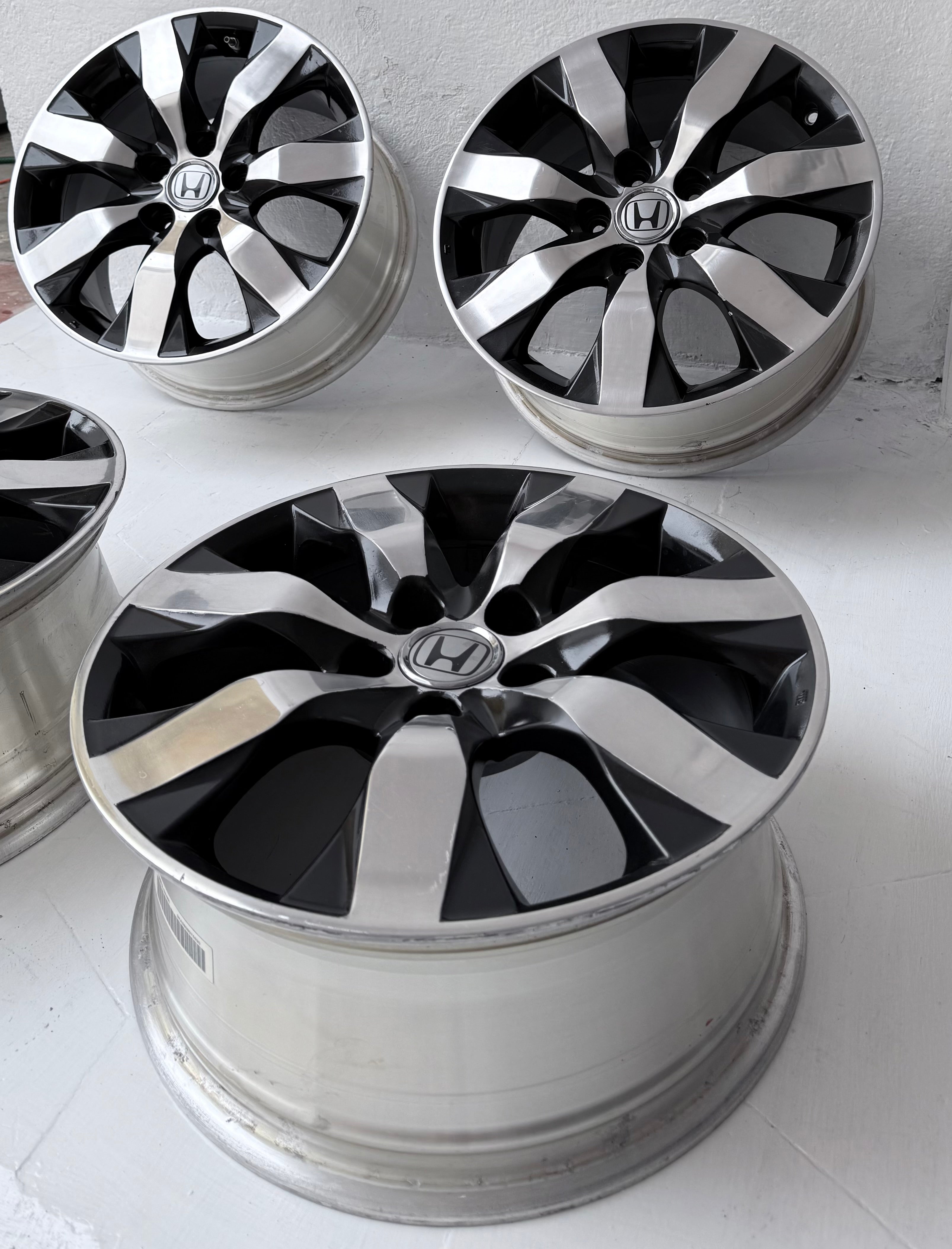 4 Rines 17” Honda CR-V, HR-V, Civic y Accord – 5×114