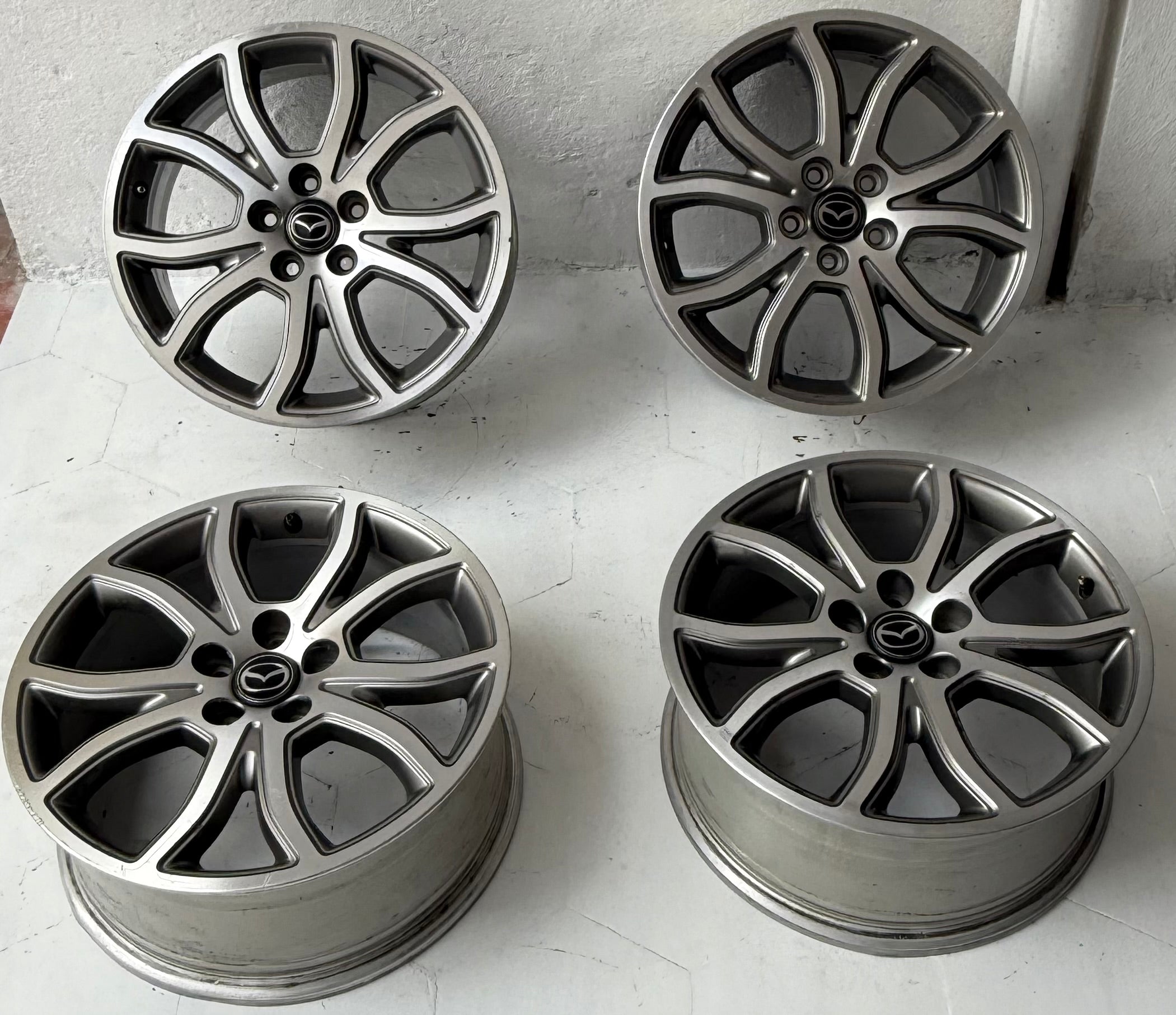 4 Rines 18” Mazda 3, Mazda 6, CX-3, CX-5, CX-9, CX-30 y CX-50 – 5×114
