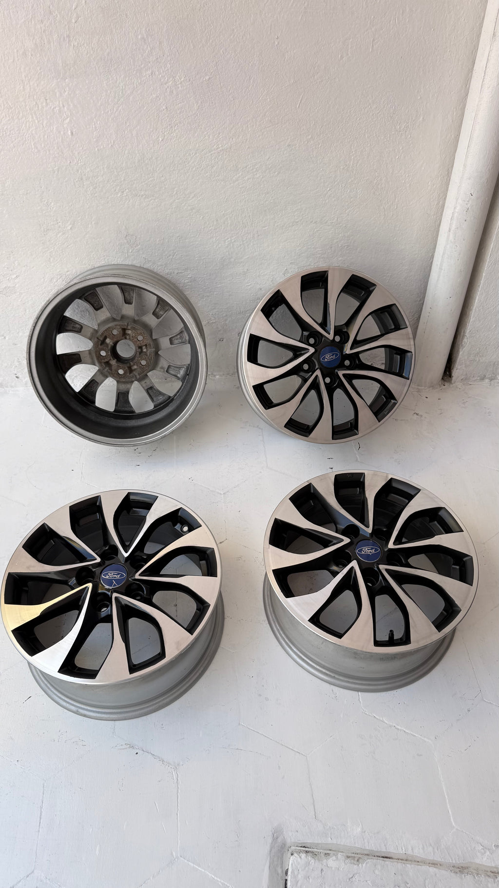 4 Rines 16” Ford Mustang, Ranger y Explorer Originales Seminuevos 5x114